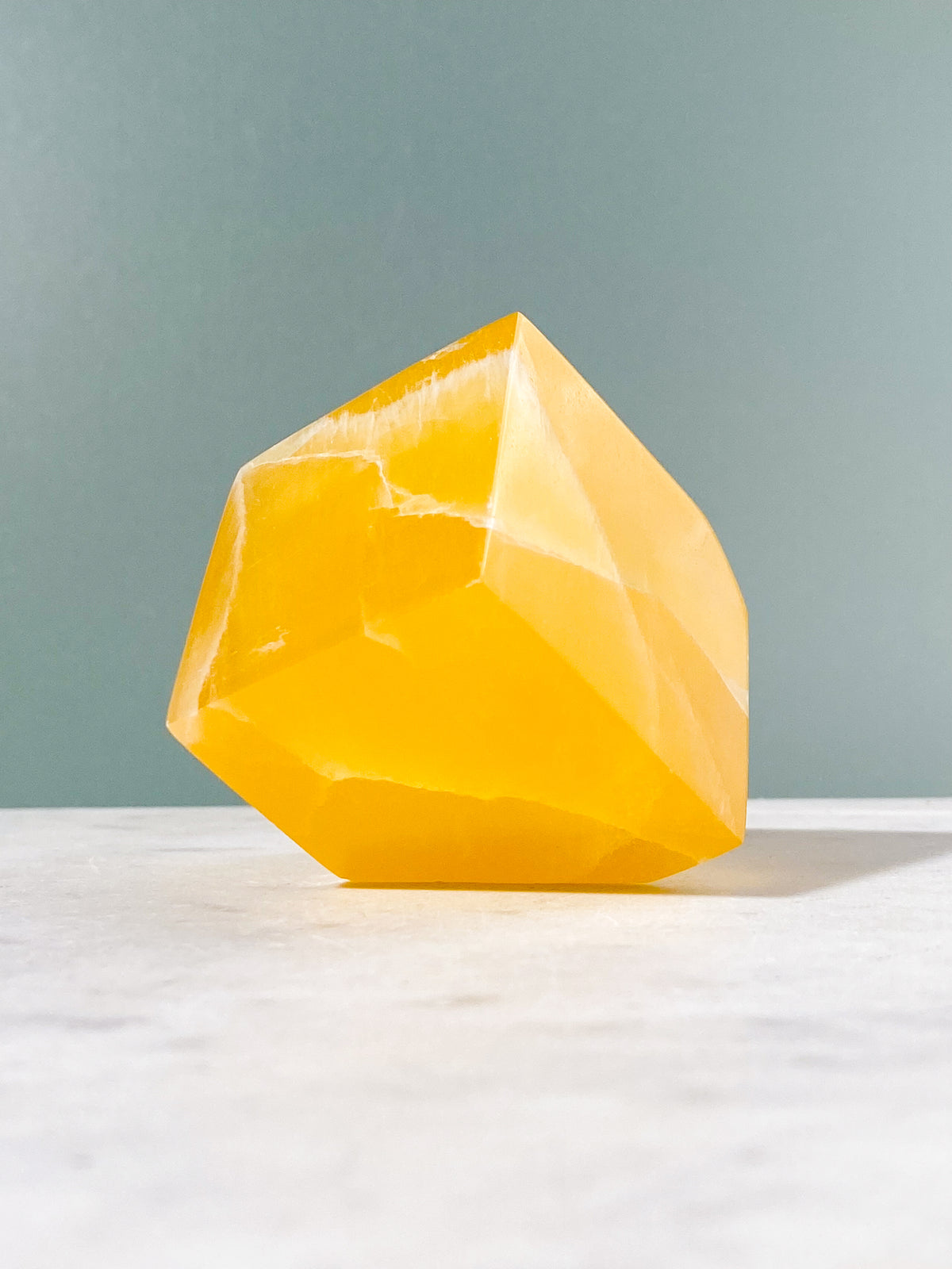 Honeycomb Calcit Kube (Nr. 1)