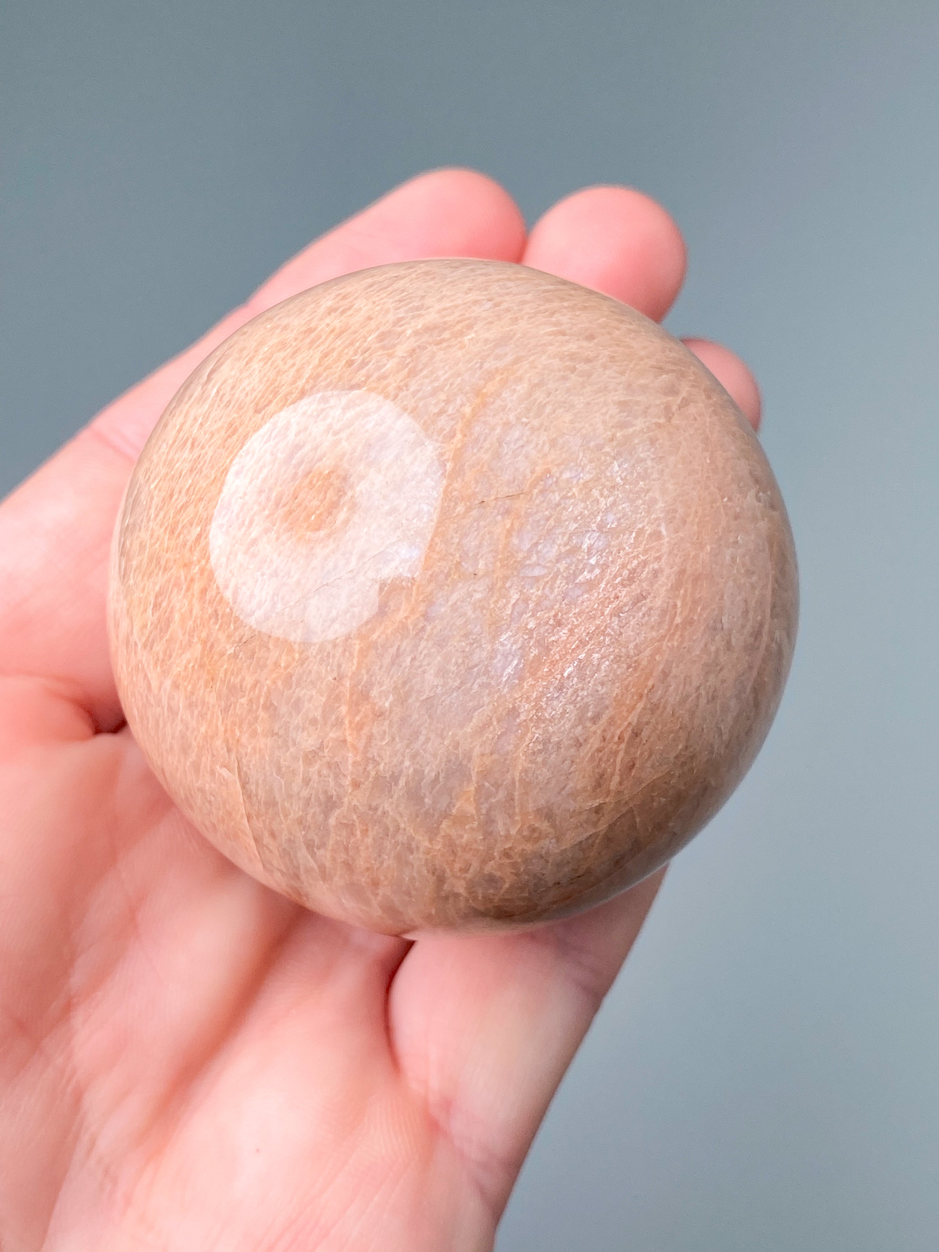 Enorm Moonstone Peach Ball (nr 2)