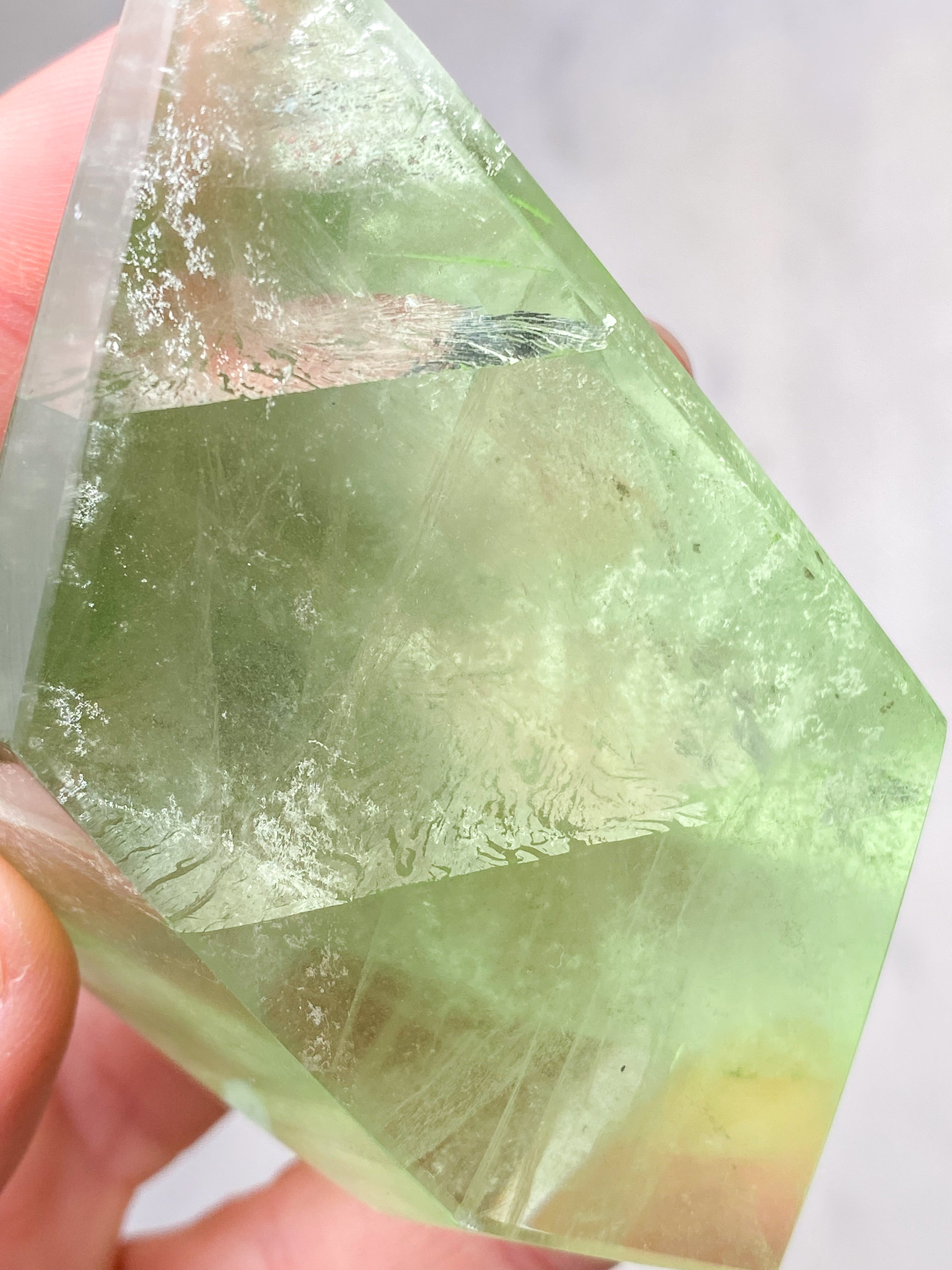 Apple Green Fluorit Freeform (Nr. 1)