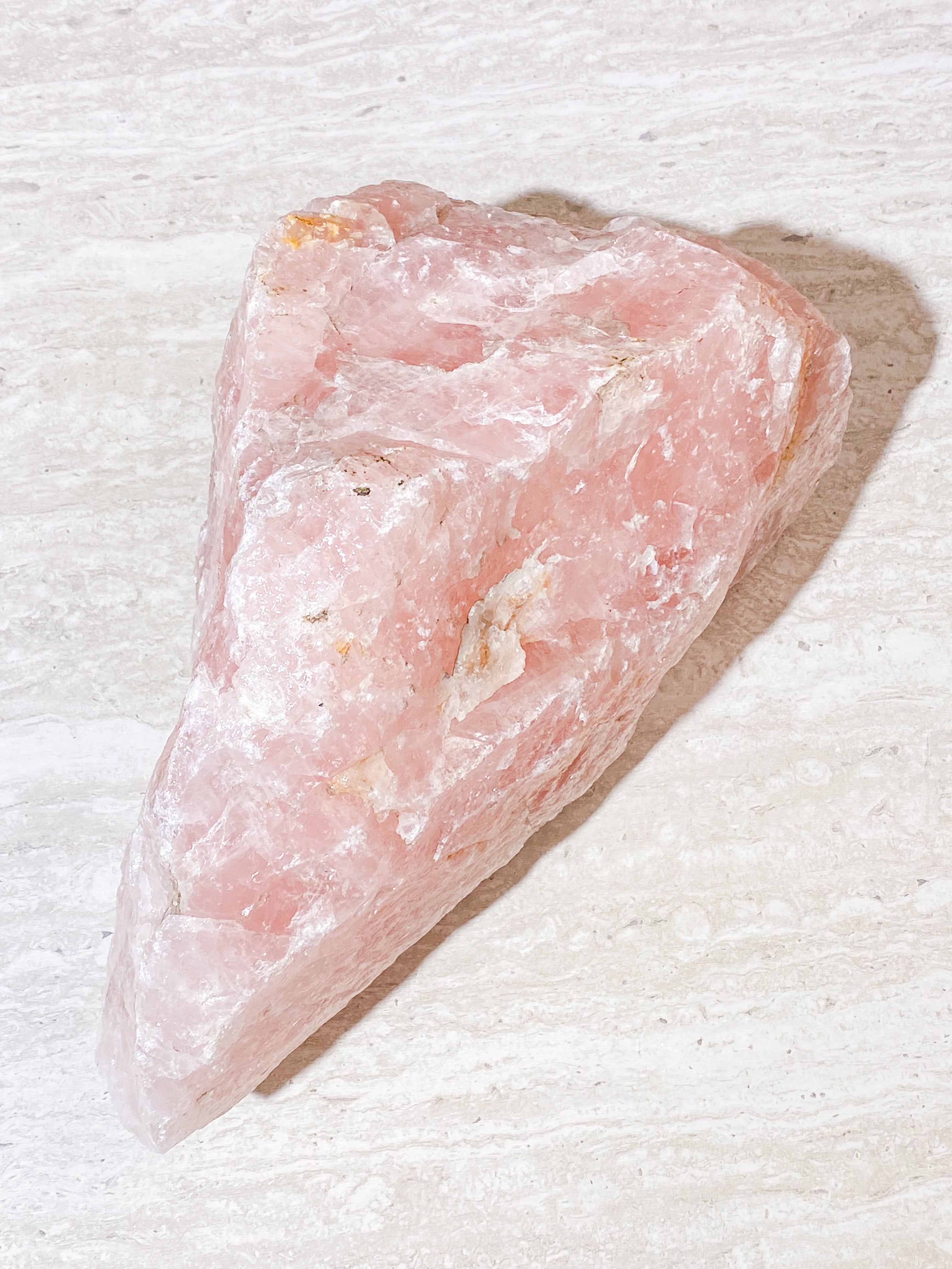 Kæmpe Rå Rosakvarts (Nr. 5) 8,6 kg.