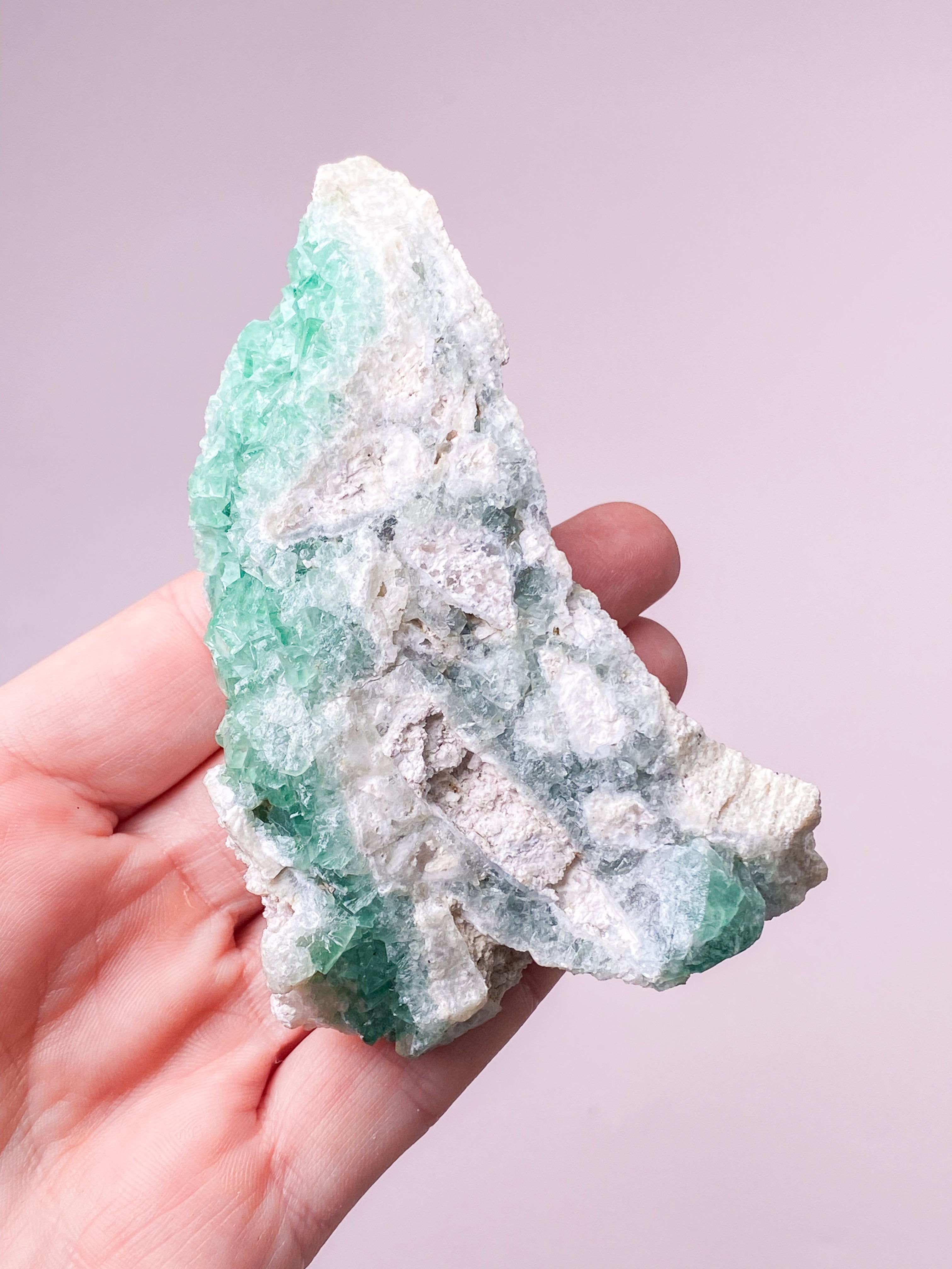 Grøn Kubisk Fluorit Klynge (Nr. 16) Eksklusiv Kvalitet