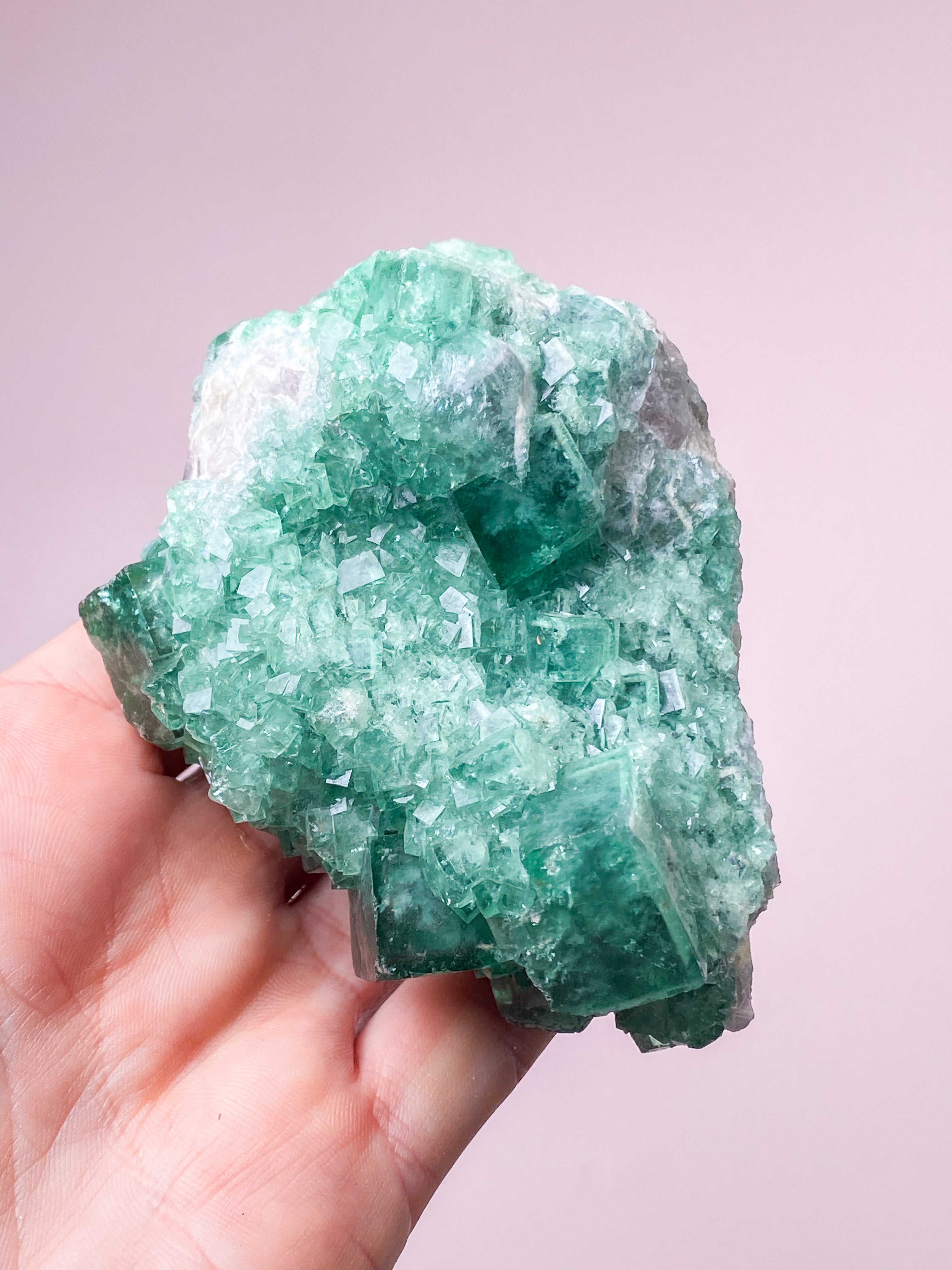 Grøn Kubisk Fluorit Klynge (Nr. 19) Eksklusiv Kvalitet