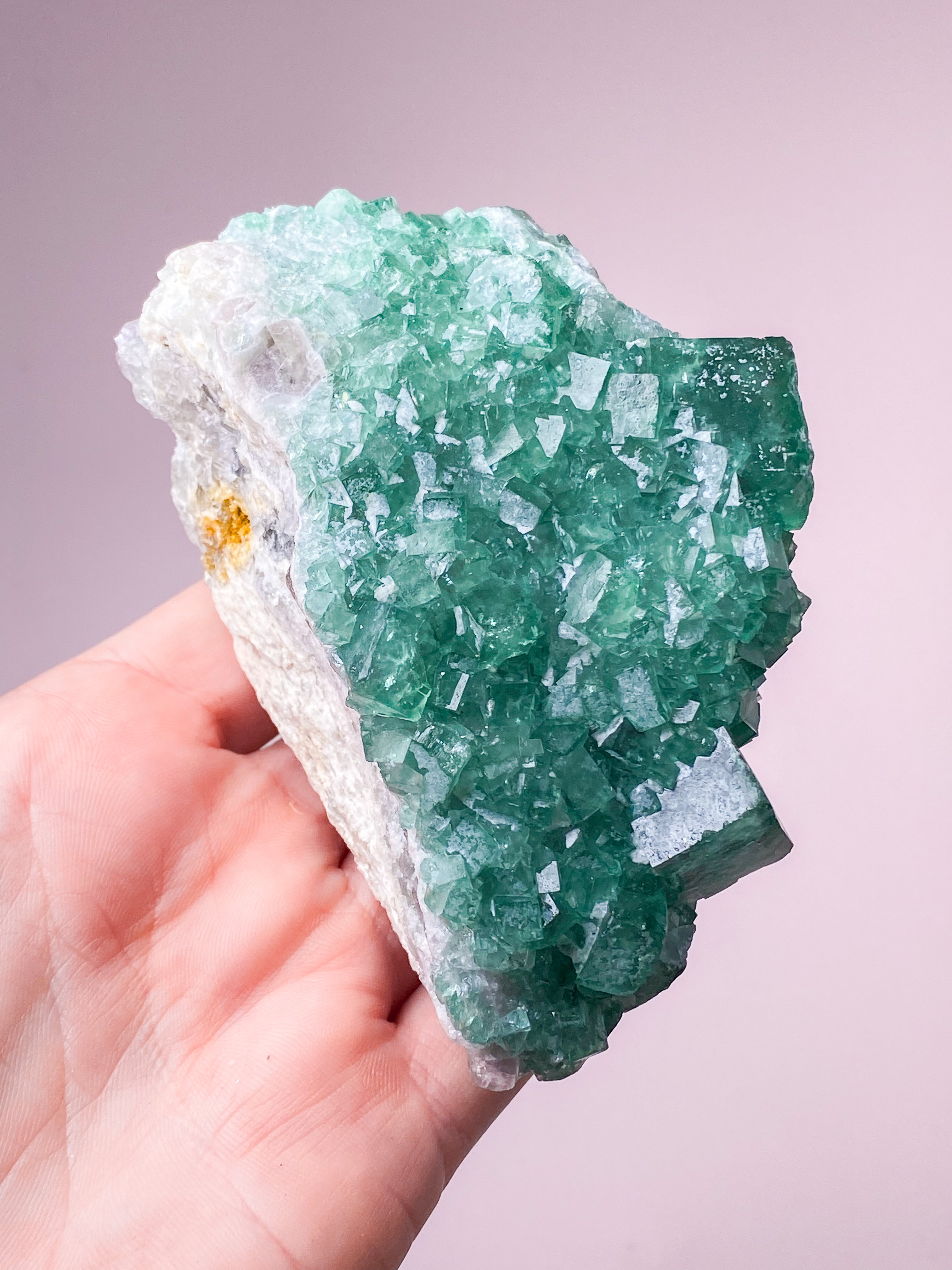 Grøn Kubisk Fluorit Klynge (Nr. 19) Eksklusiv Kvalitet