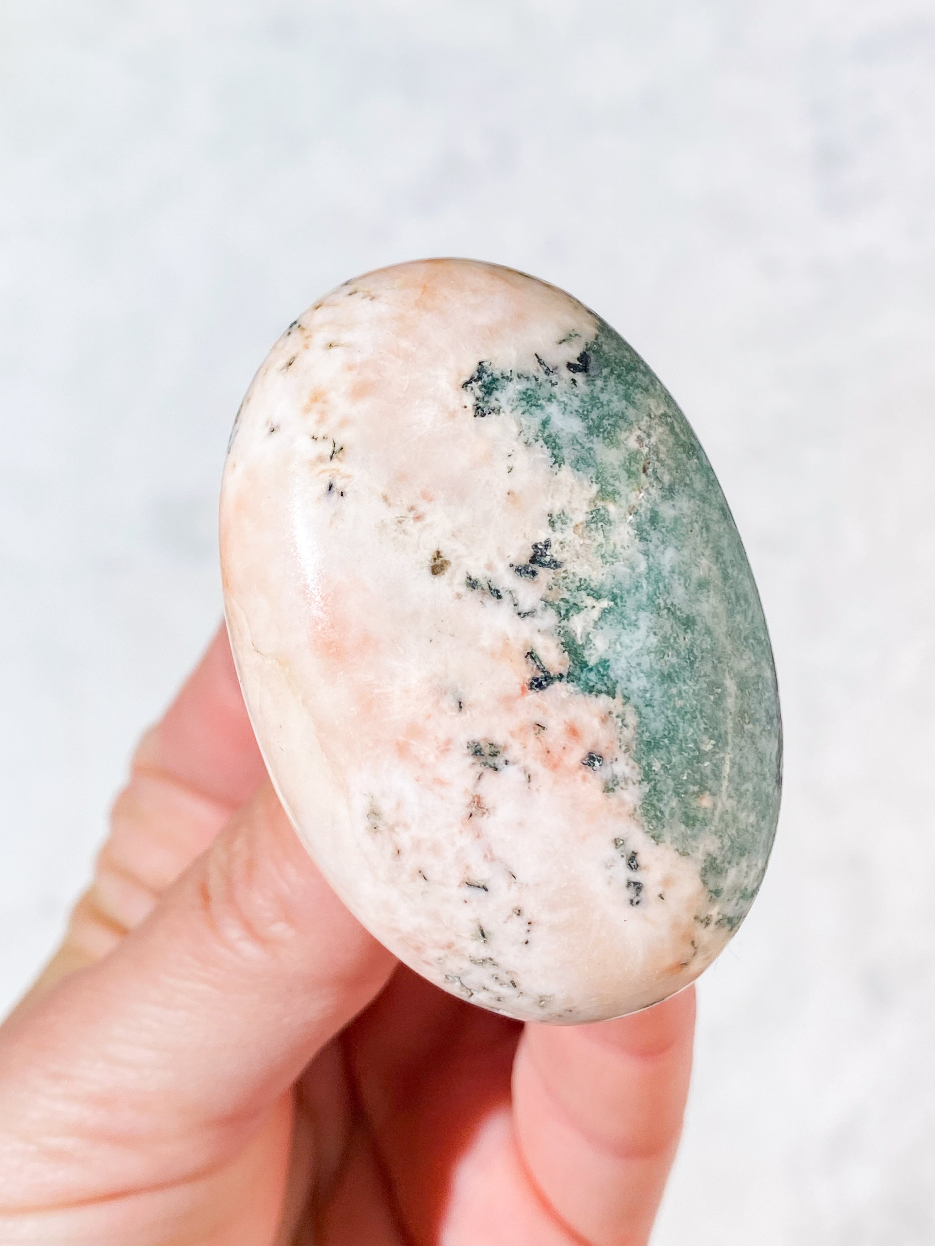 Grøn Heulandit Palmstone (Nr. 10)