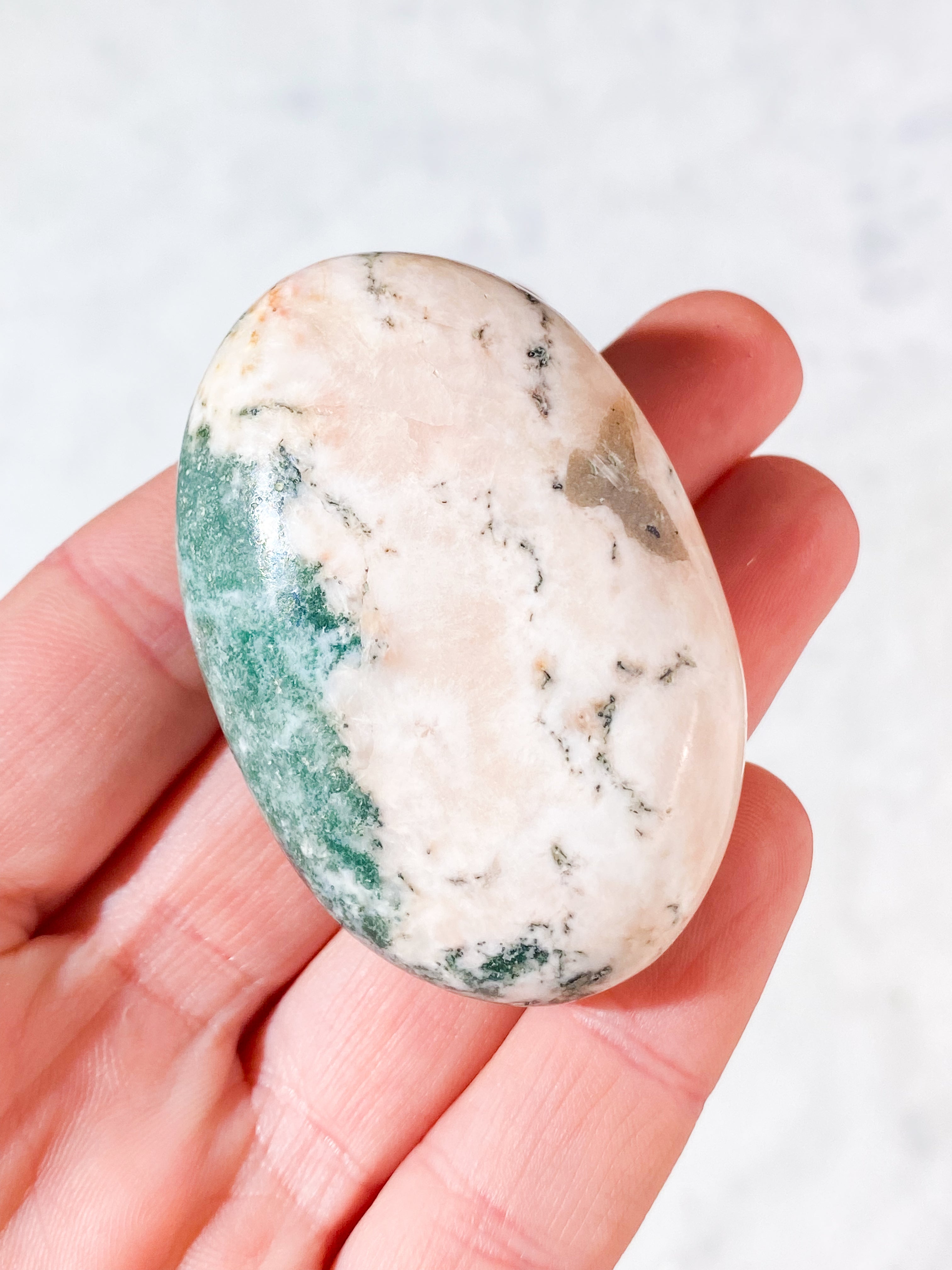 Grøn Heulandit Palmstone (Nr. 10)