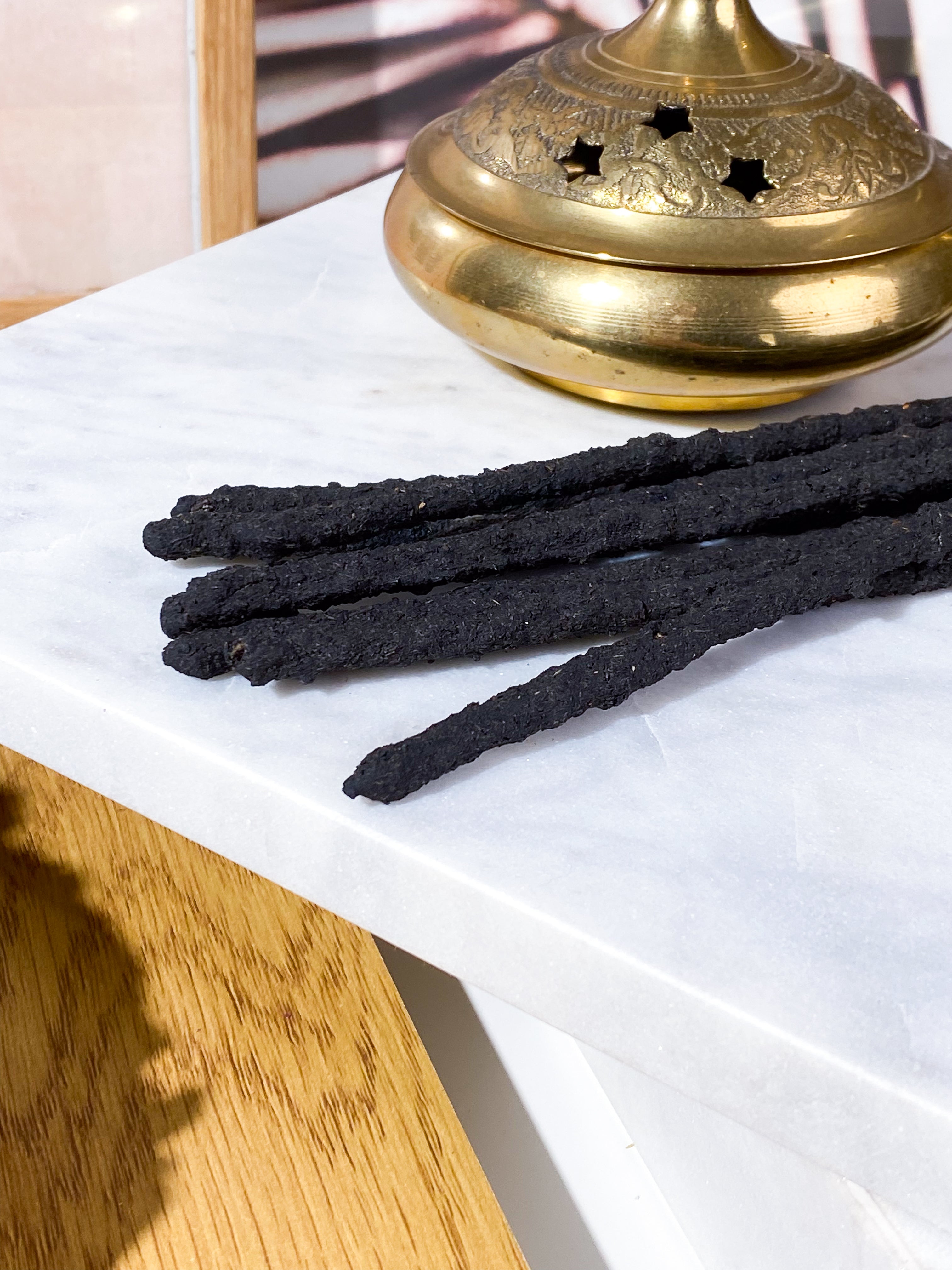 Amber & Palo Santo Røgelsespinde (8 stk.)