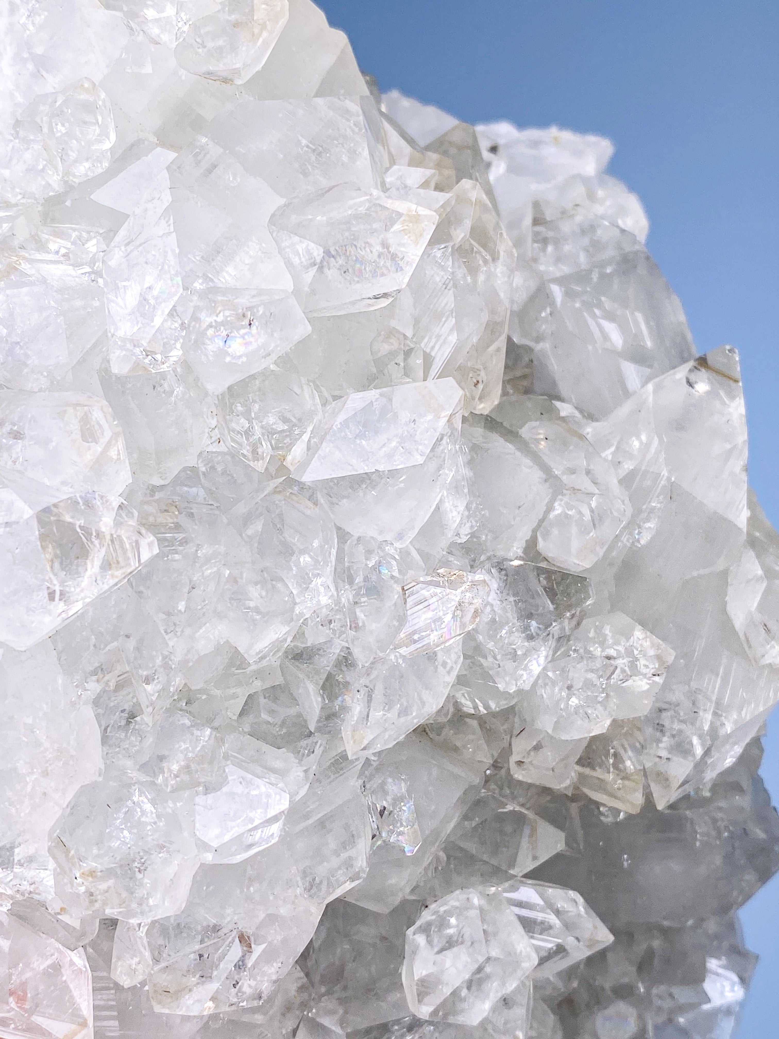 Kæmpe Apophyllit Klynge (Nr. 108)