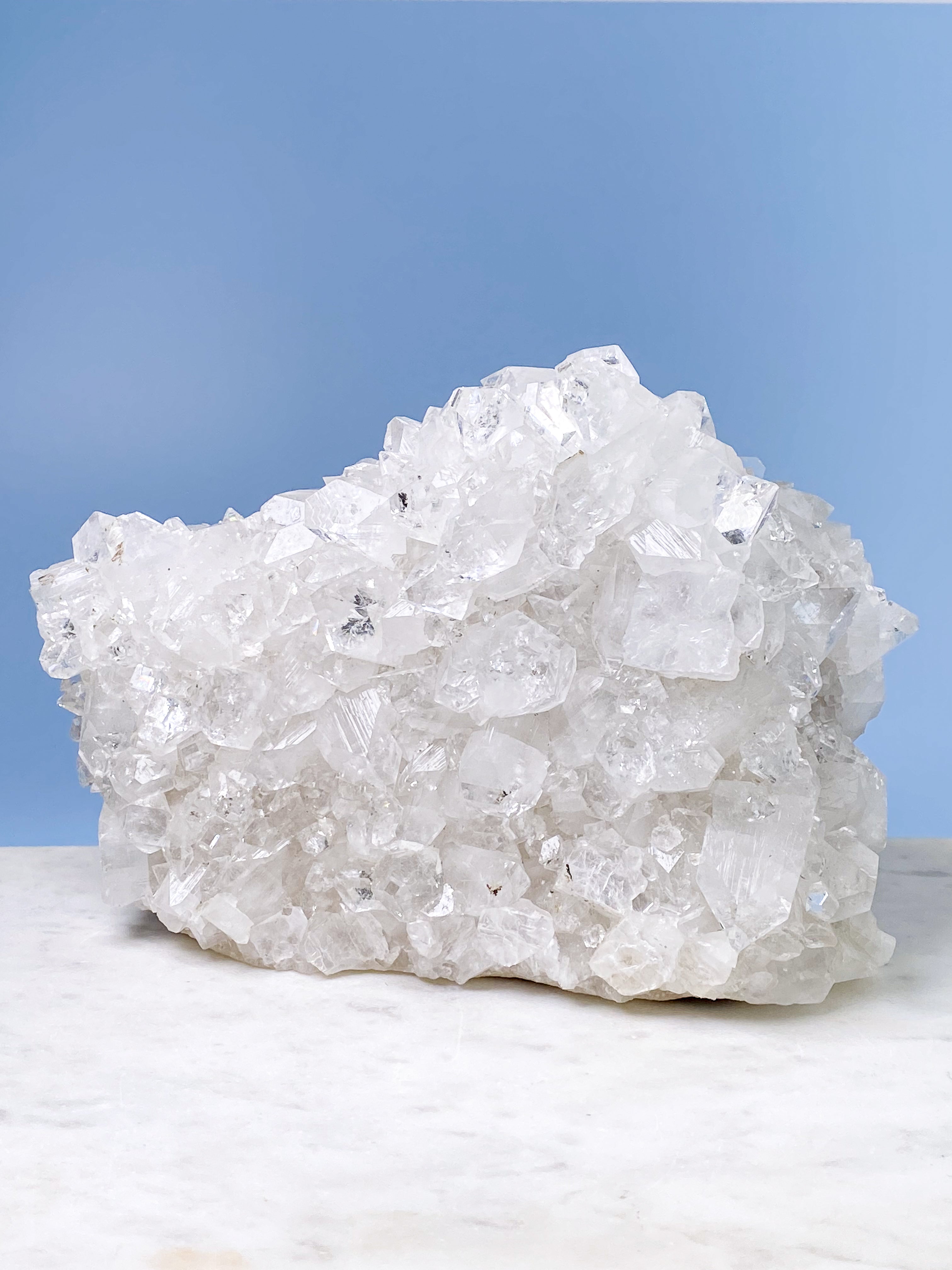 Apofyllitkluster (nr 81)