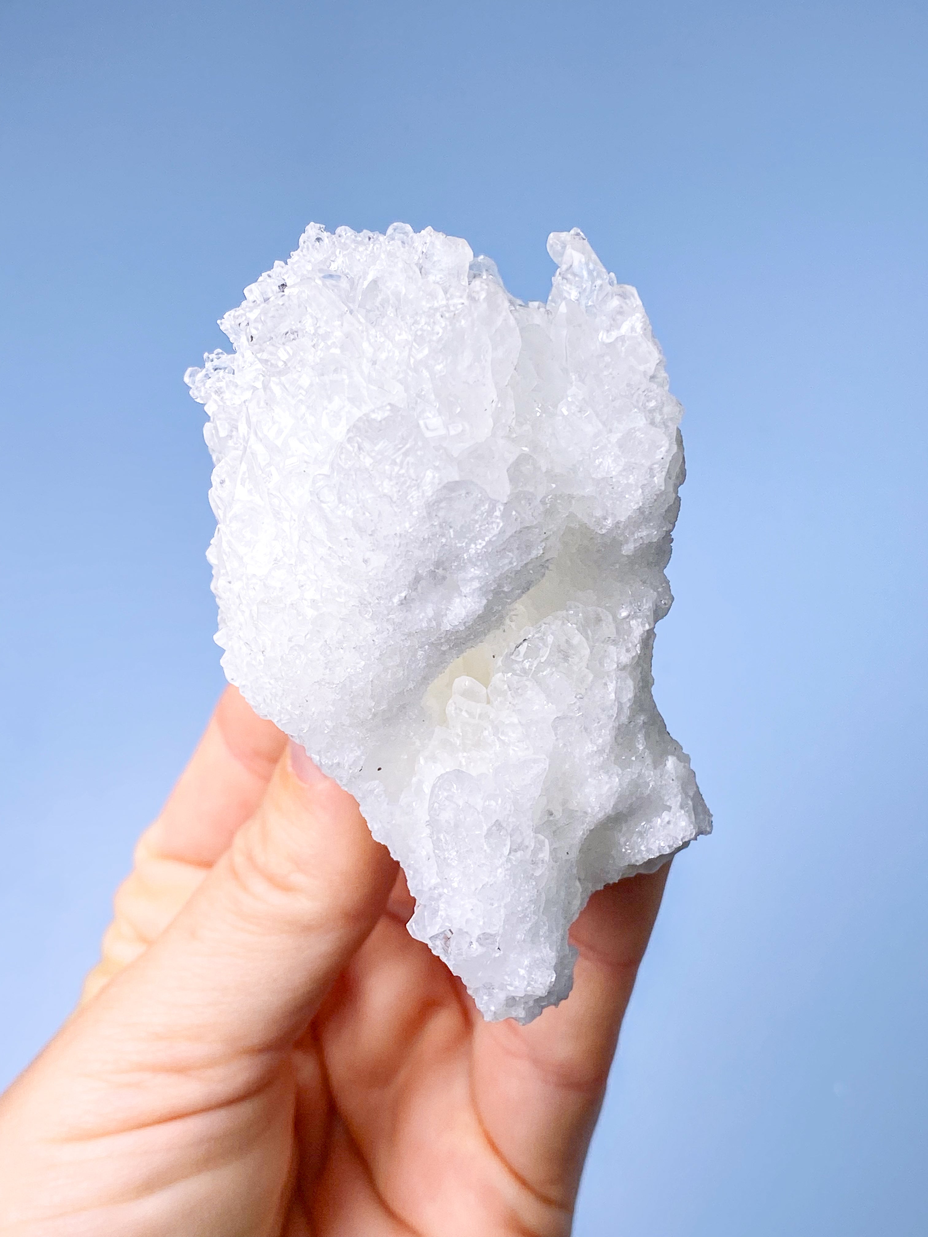 Hvid Aragonit Klynge (Nr. 23)