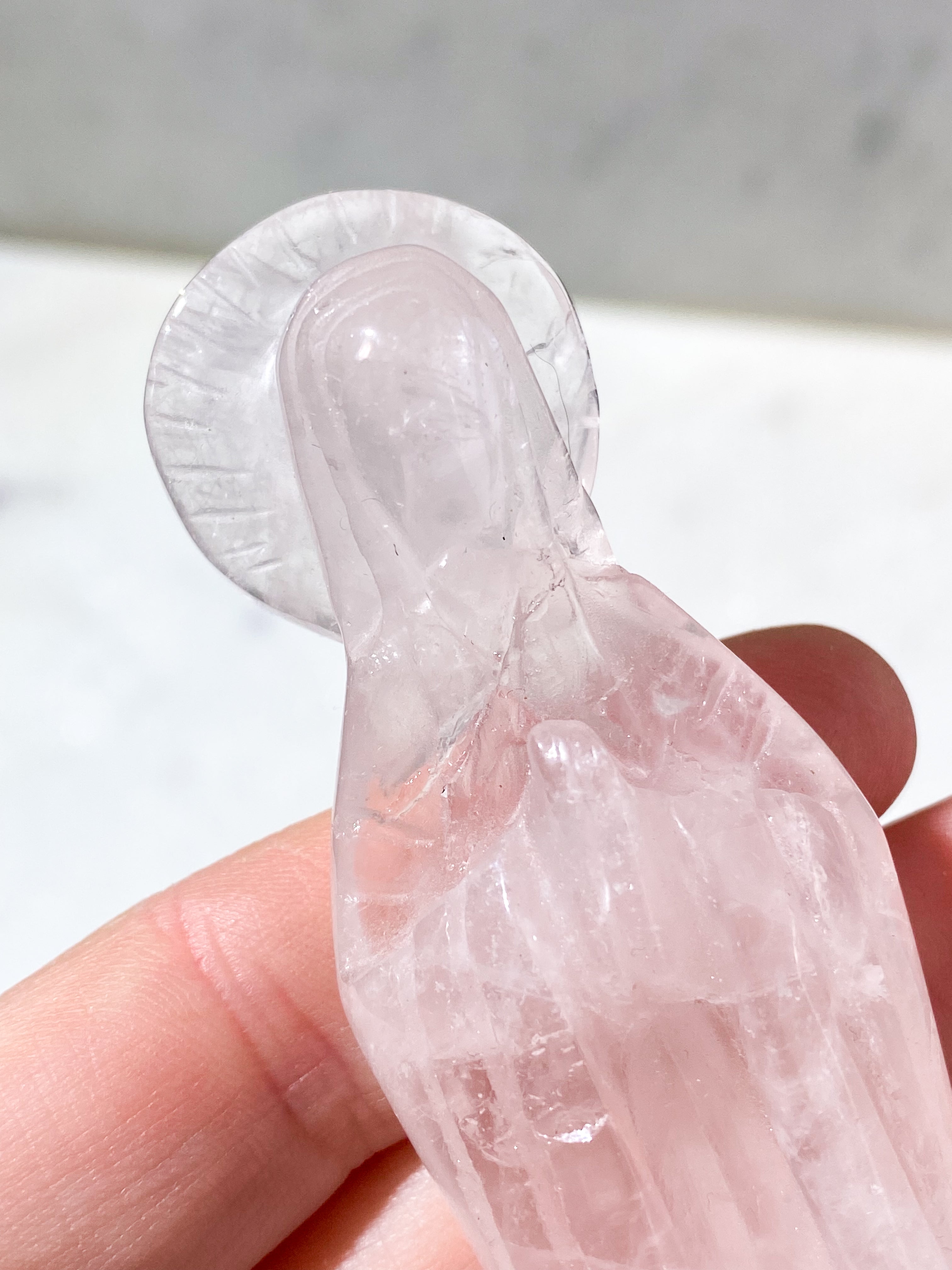 OUTLET - Rosakvarts Mini Madonna