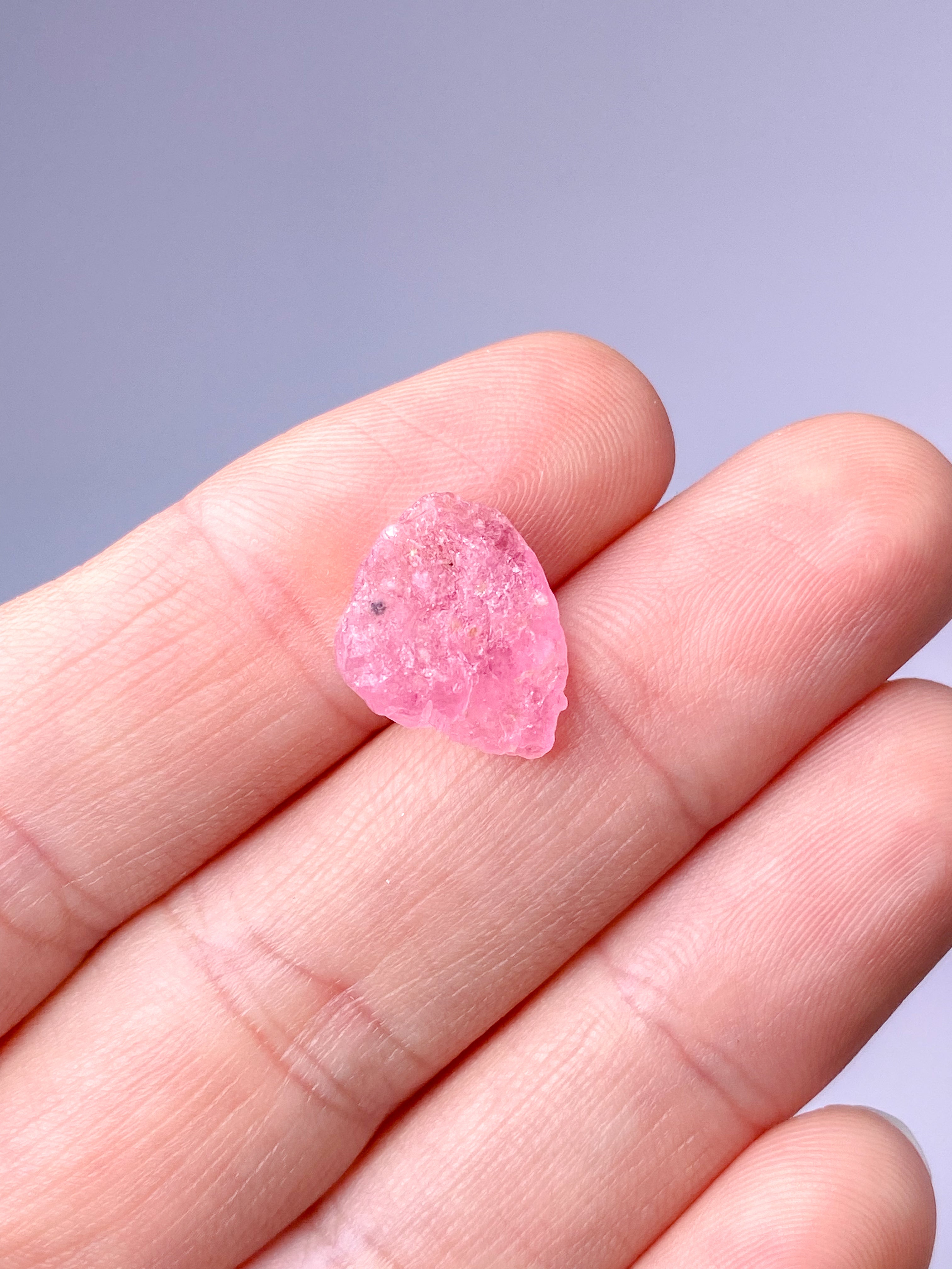 Pink Turmalin Rå (Nr. 3) Eksklusiv Kvalitet