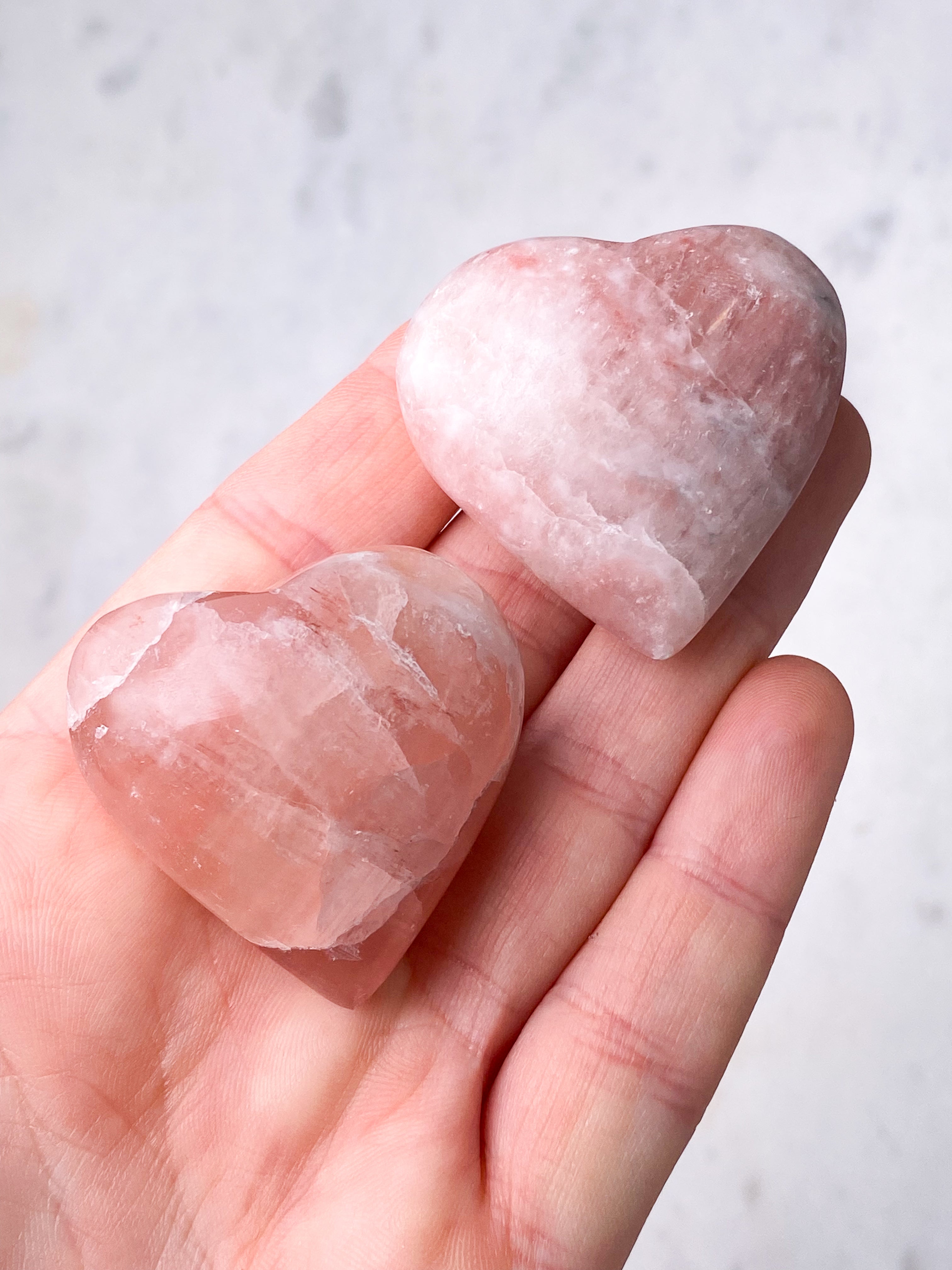 OUTLET - Jordbærkvarts Hjerte