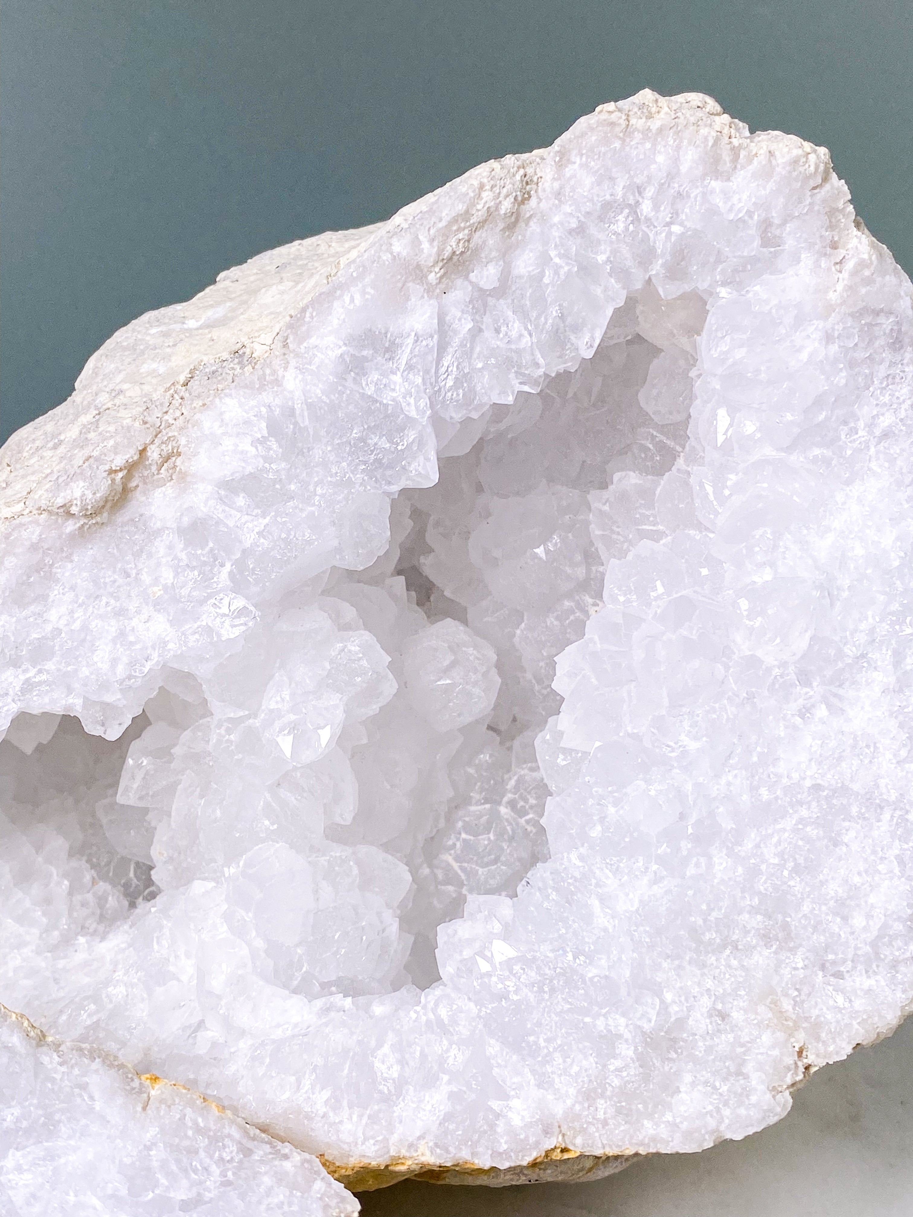 XL Bjergkrystal Geode Sæt - 3,6 kg (Nr. 22)