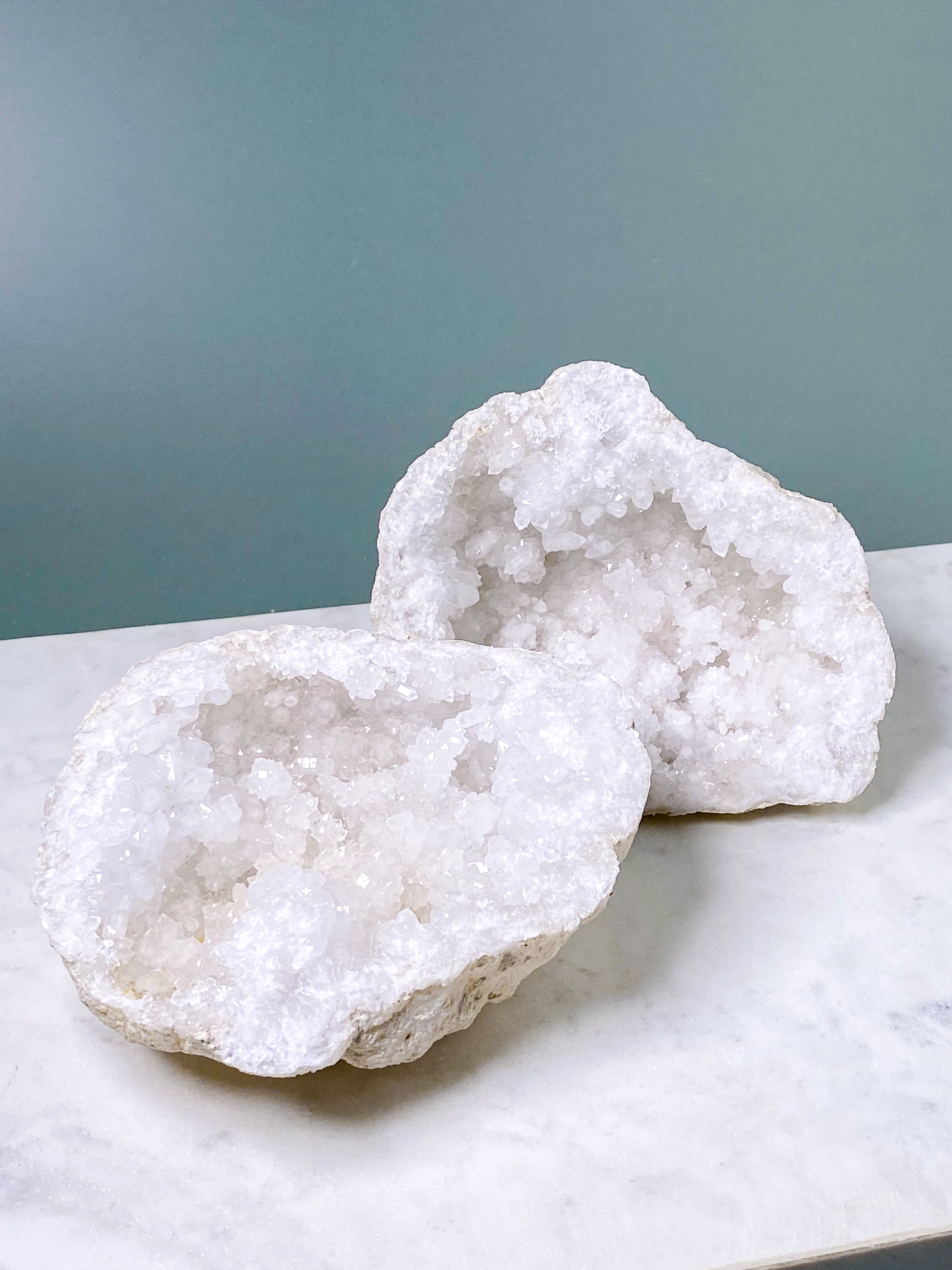 XL Bjergkrystal Geode Sæt - 2,1 kg (Nr. 23)