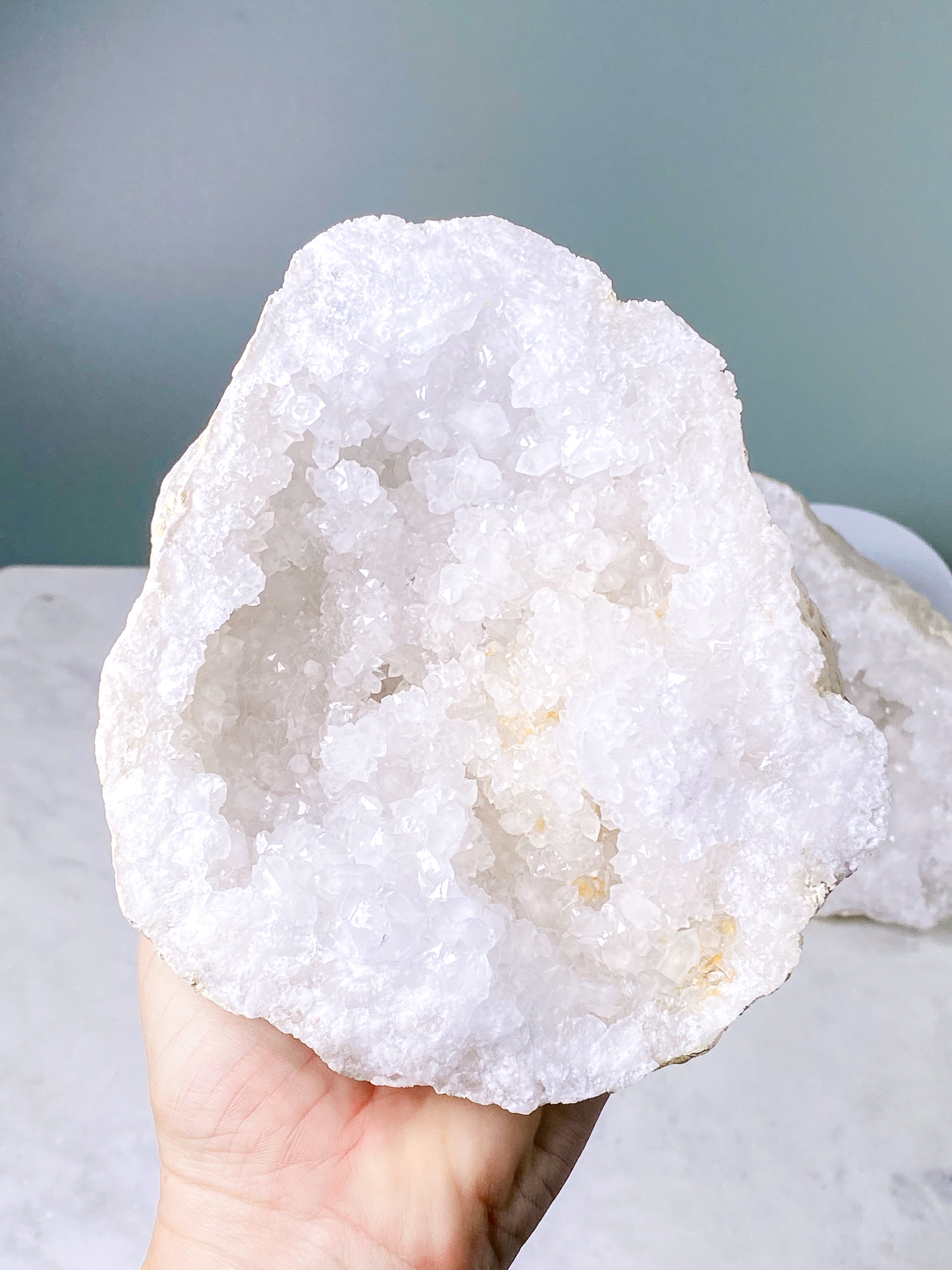 XL Bjergkrystal Geode Sæt - 2,1 kg (Nr. 23)