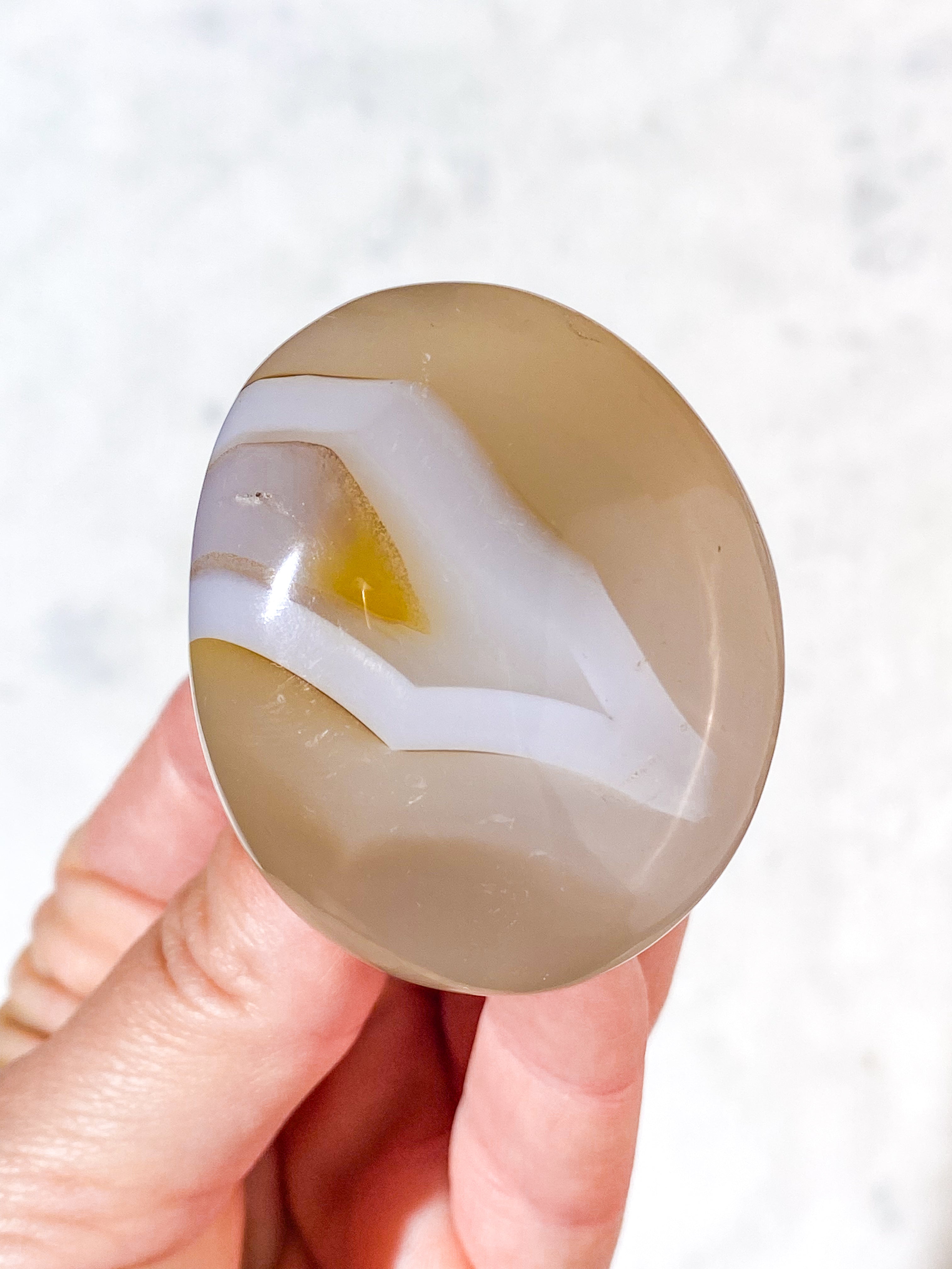 Naturlig Agat Palmstone (Nr. 13)