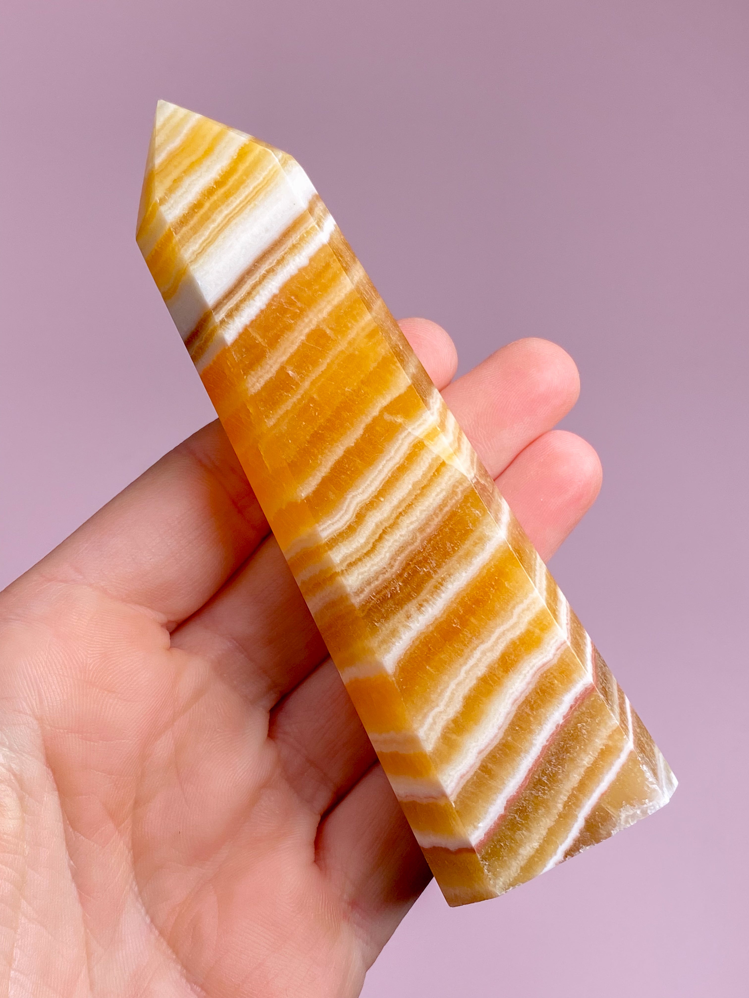 Orange Calcit Tårn Med Bånd (Nr. 11)