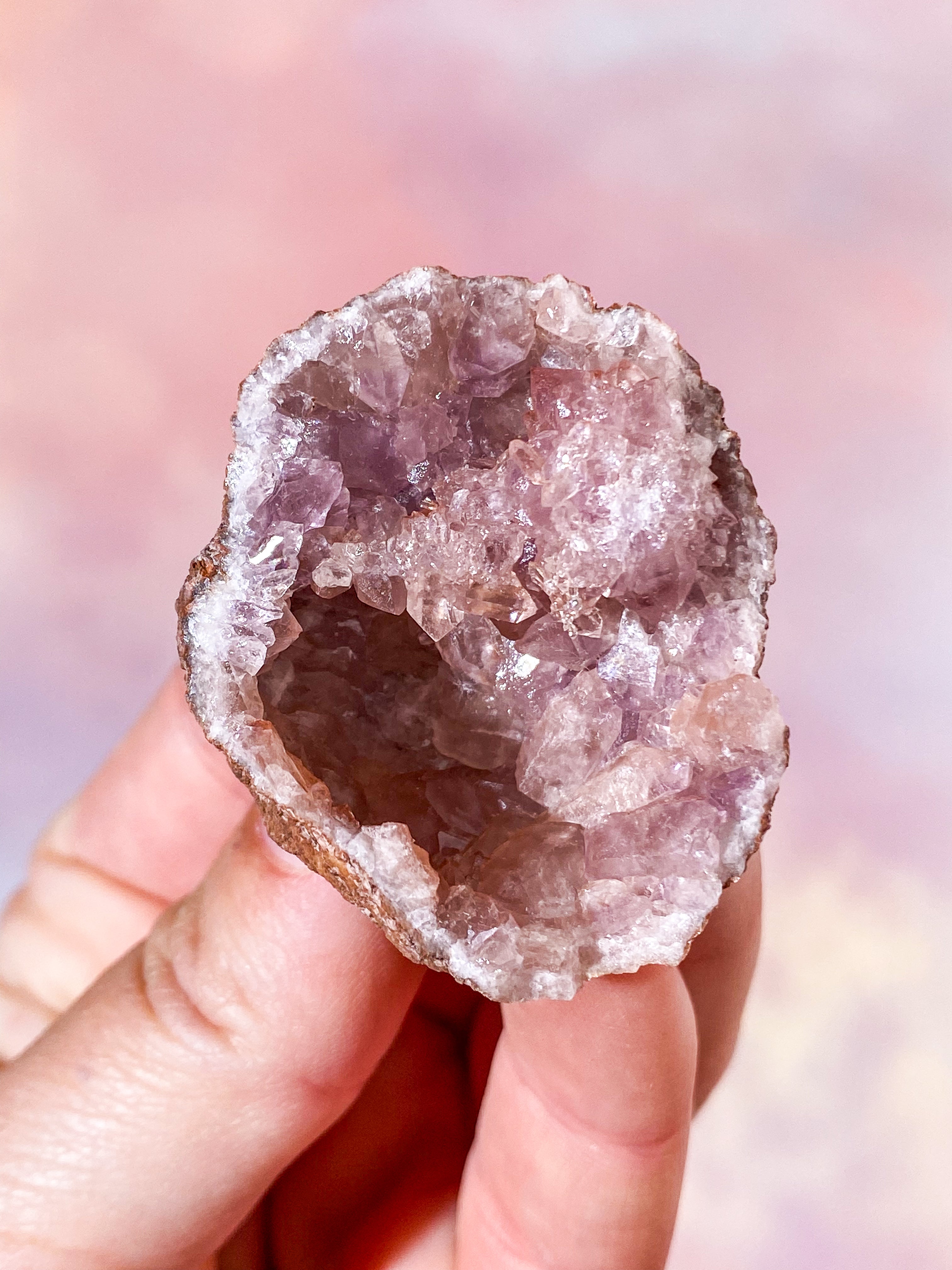 Pink Ametyst Geode (Nr. 17)