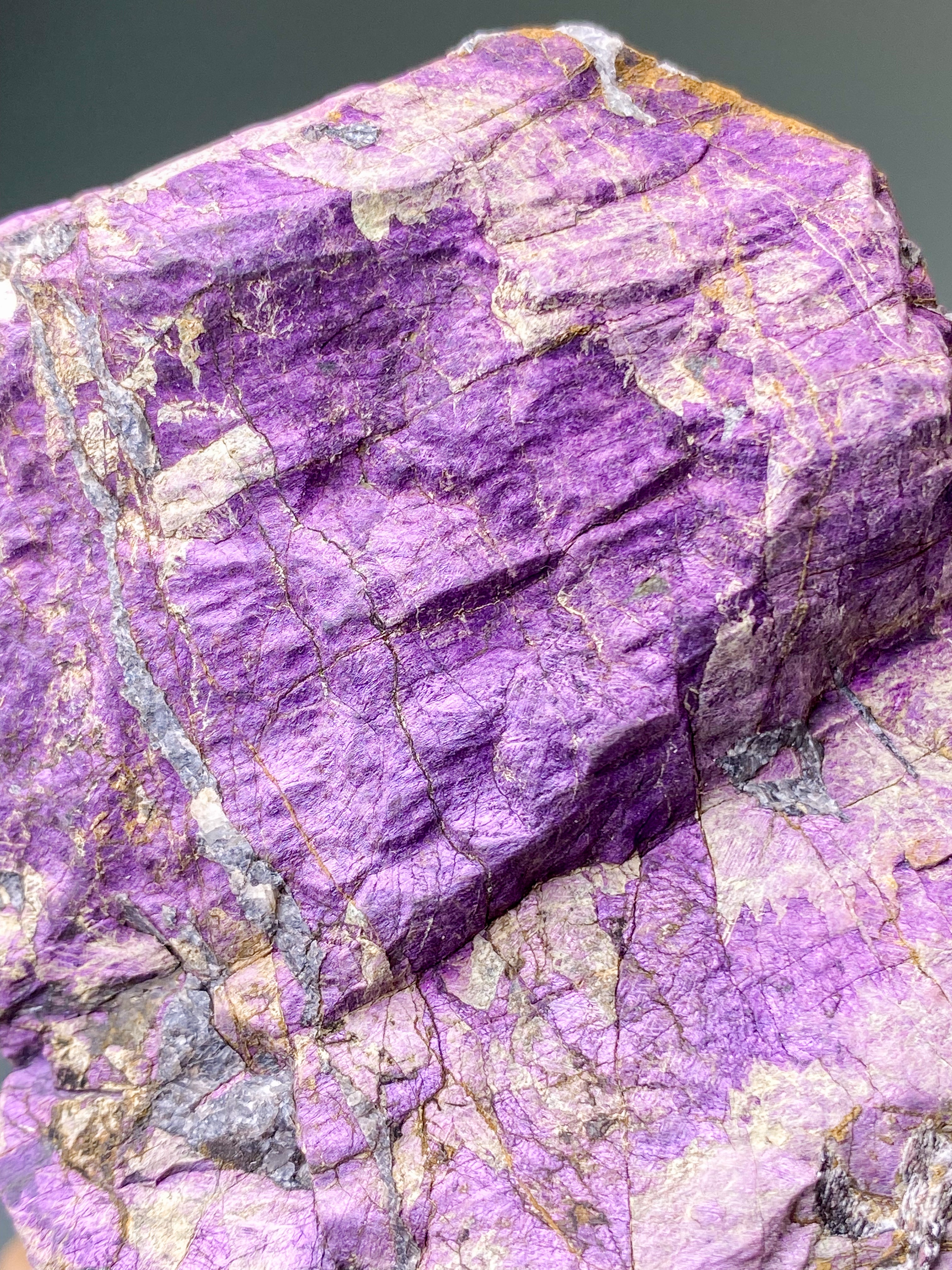 Purpurit Rå (Nr. 18)