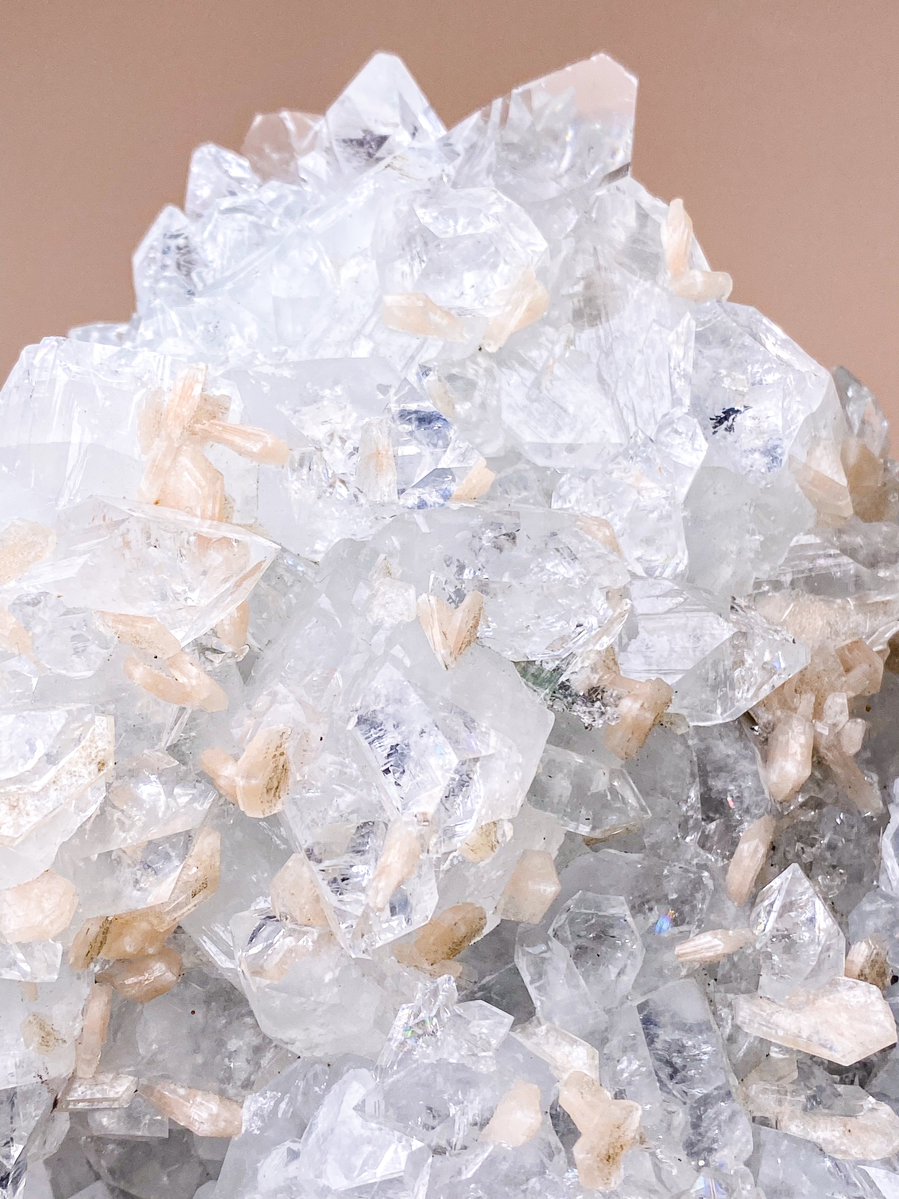 Kæmpe Apophyllit Klynge (Nr. 1)