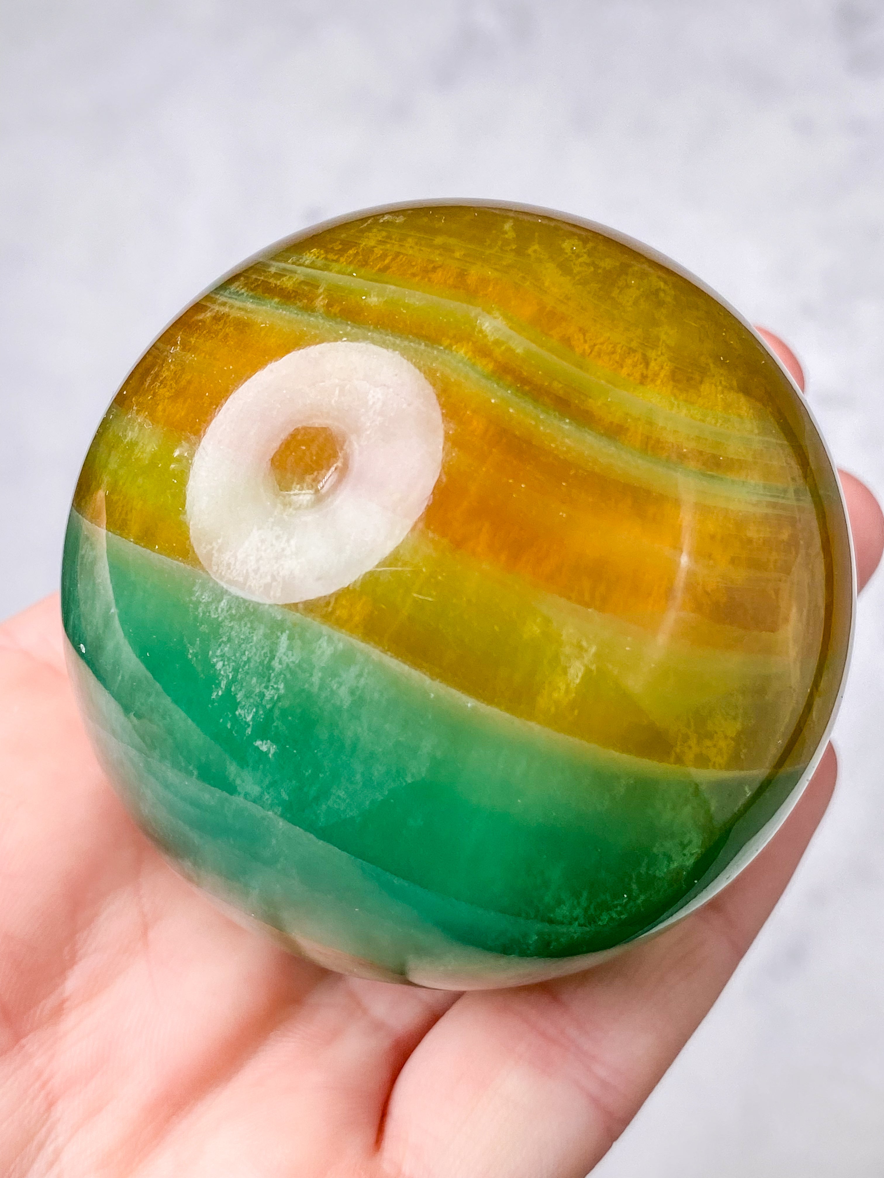 Mango Fluorit Kugle (Nr. 6)