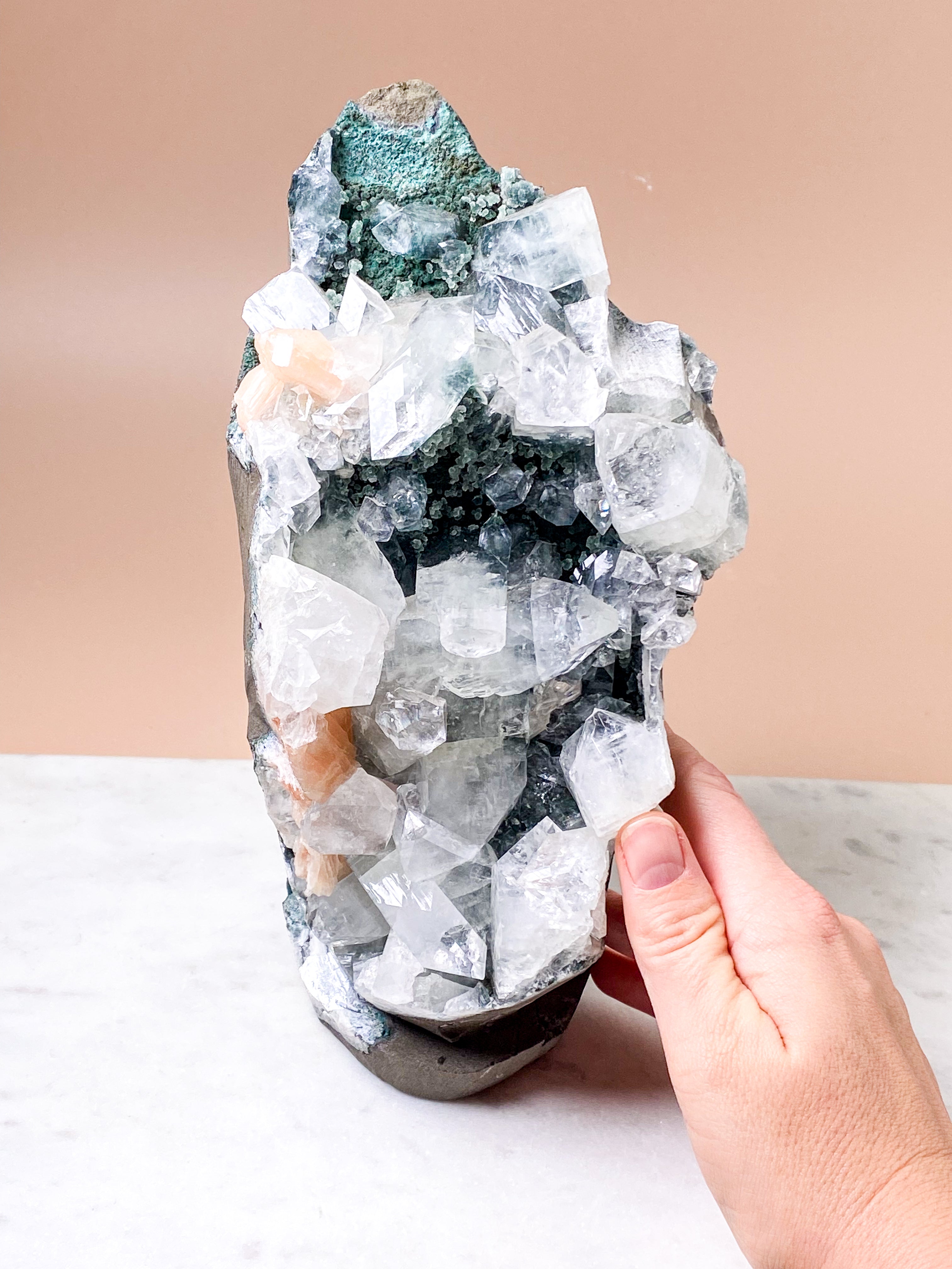 Kæmpe Stående Apophyllit (Nr. 1)