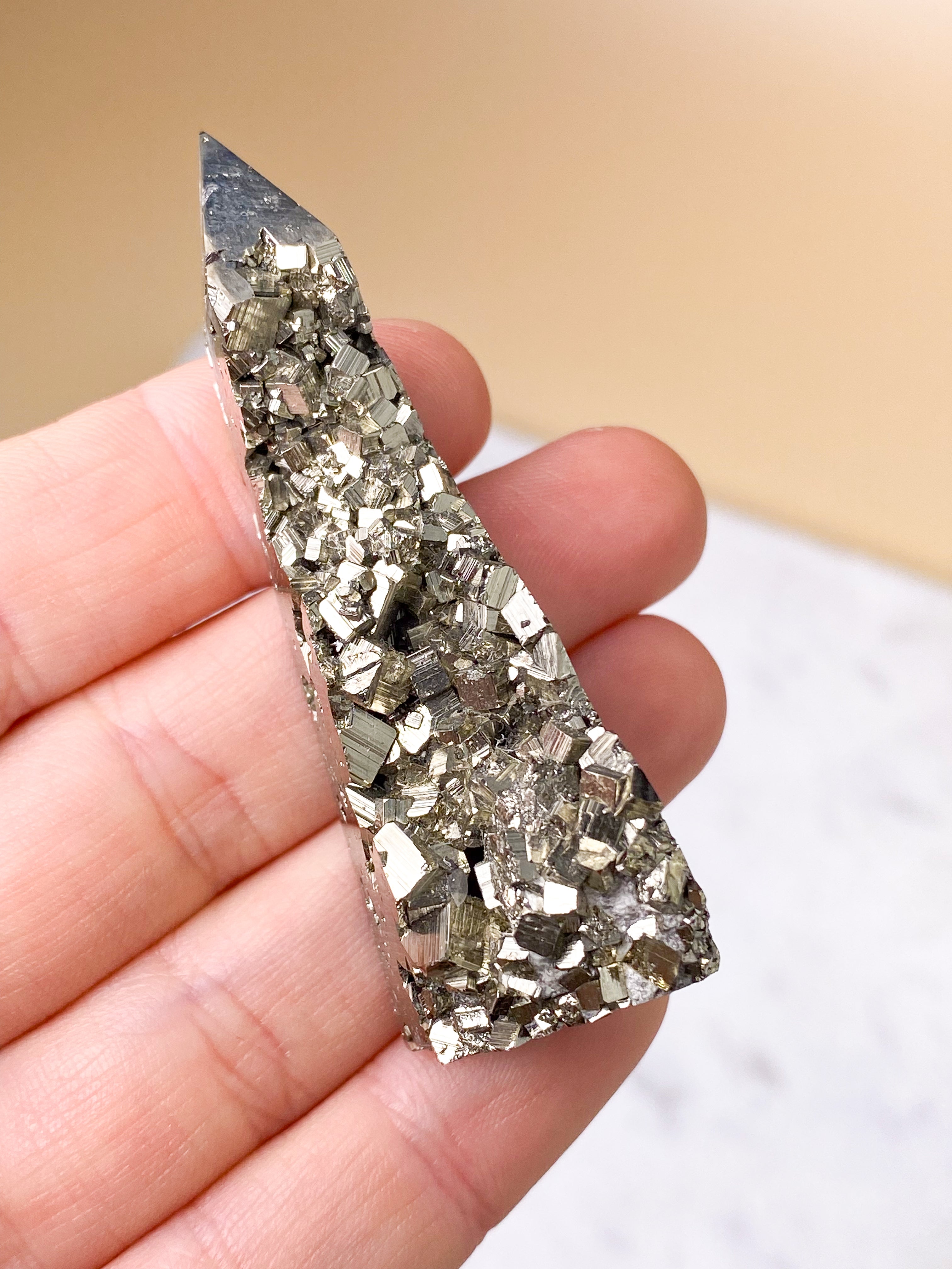 Druzy Pyrit Tårn (Nr. 11)