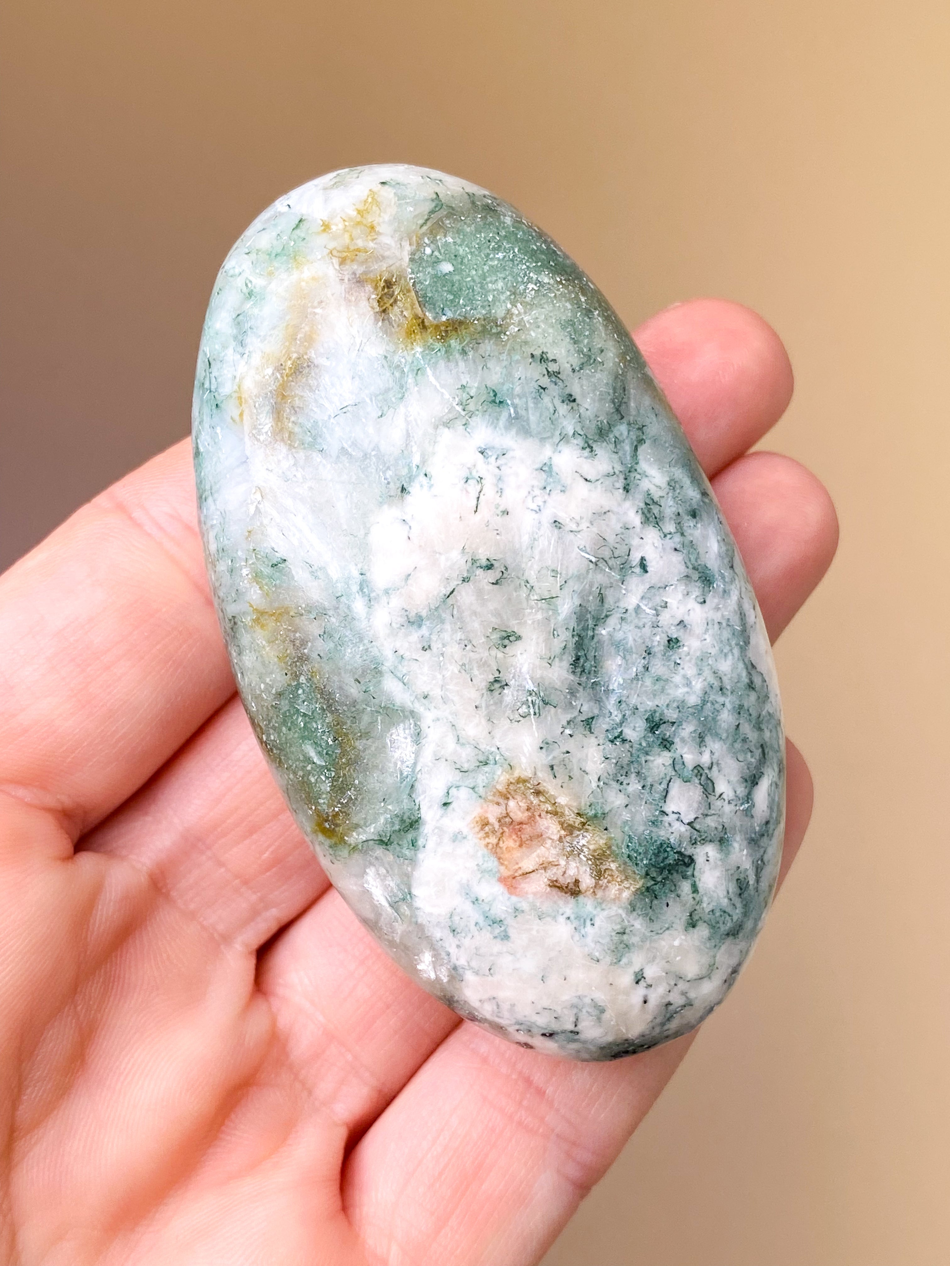 Grøn Heulandit Palmstone (Nr. 6)