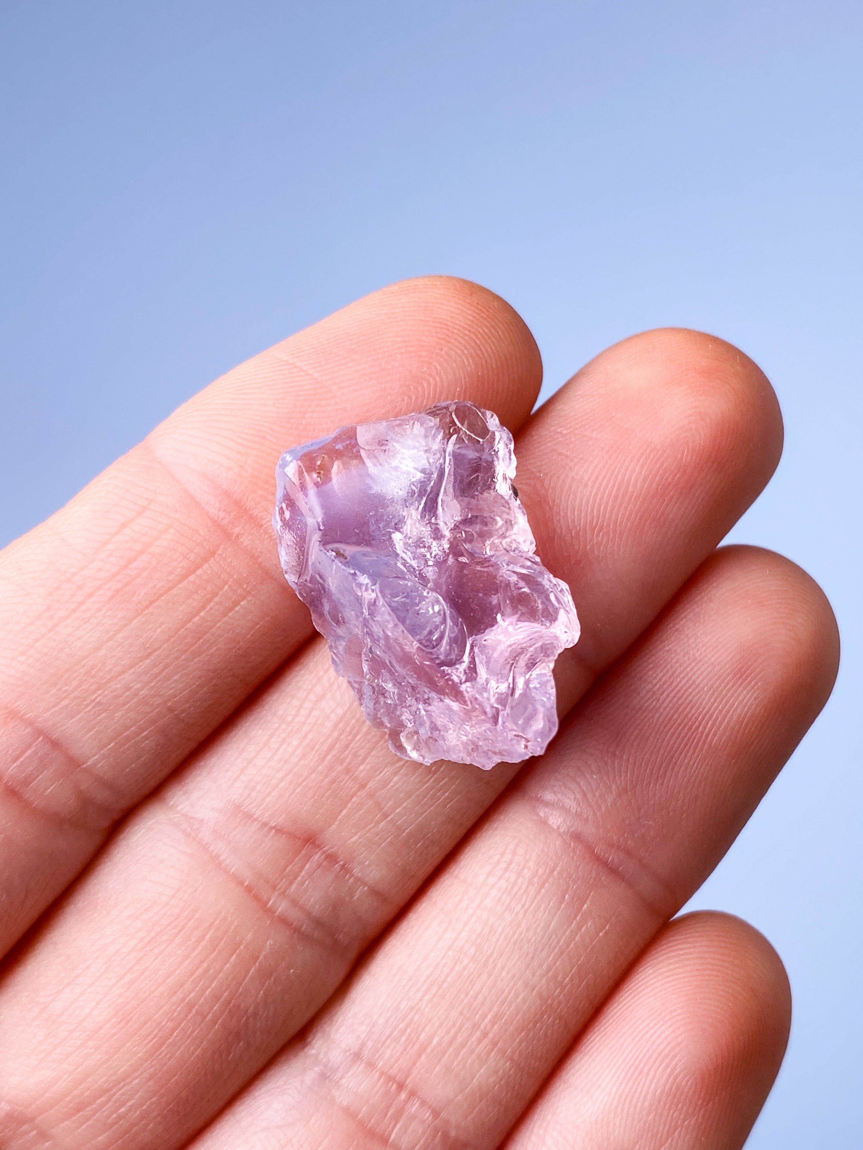 Lavender Moon Quartz Rå (Nr. 10)