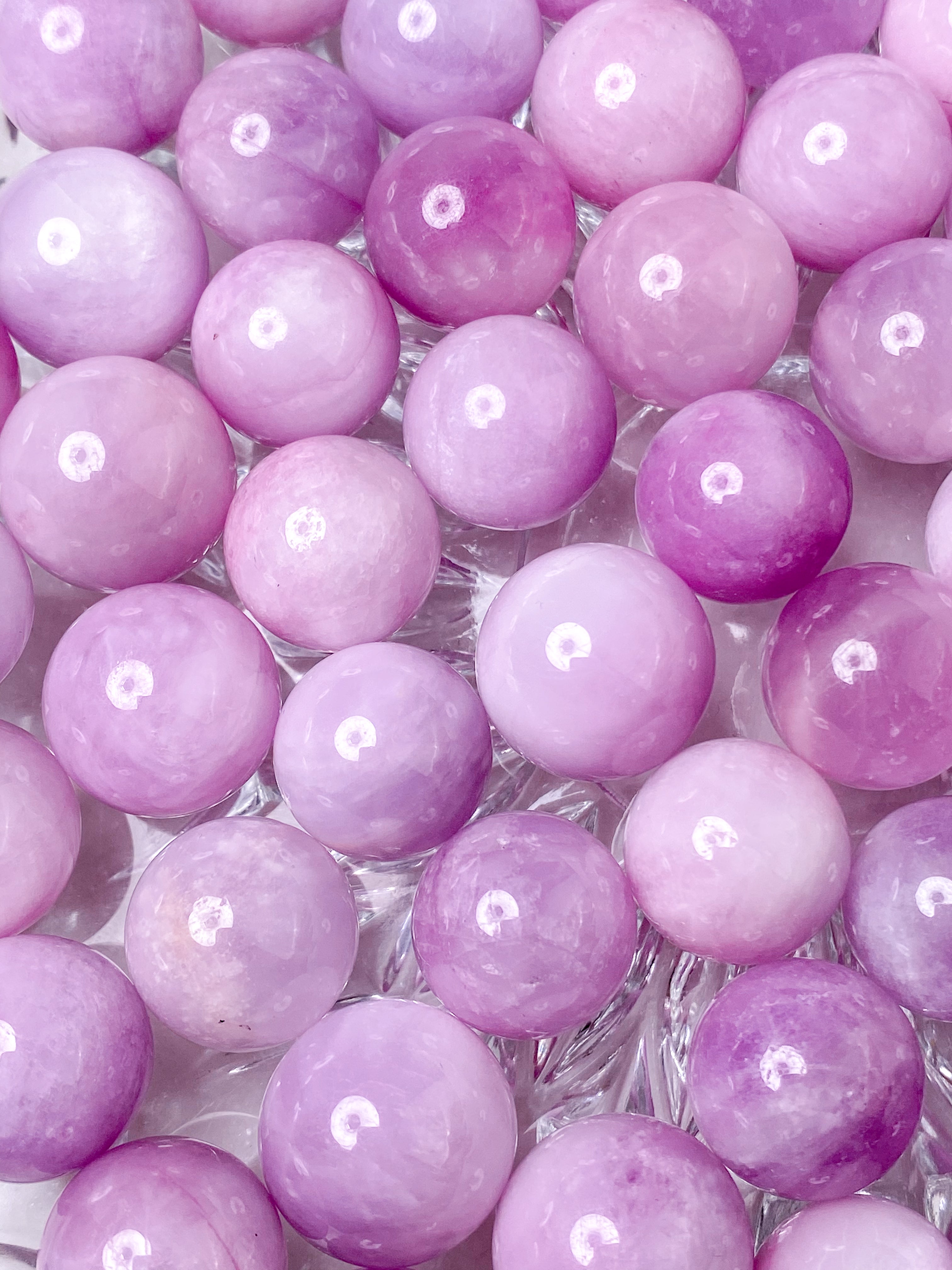 Kunzit Kugle - Eksklusiv Kvalitet