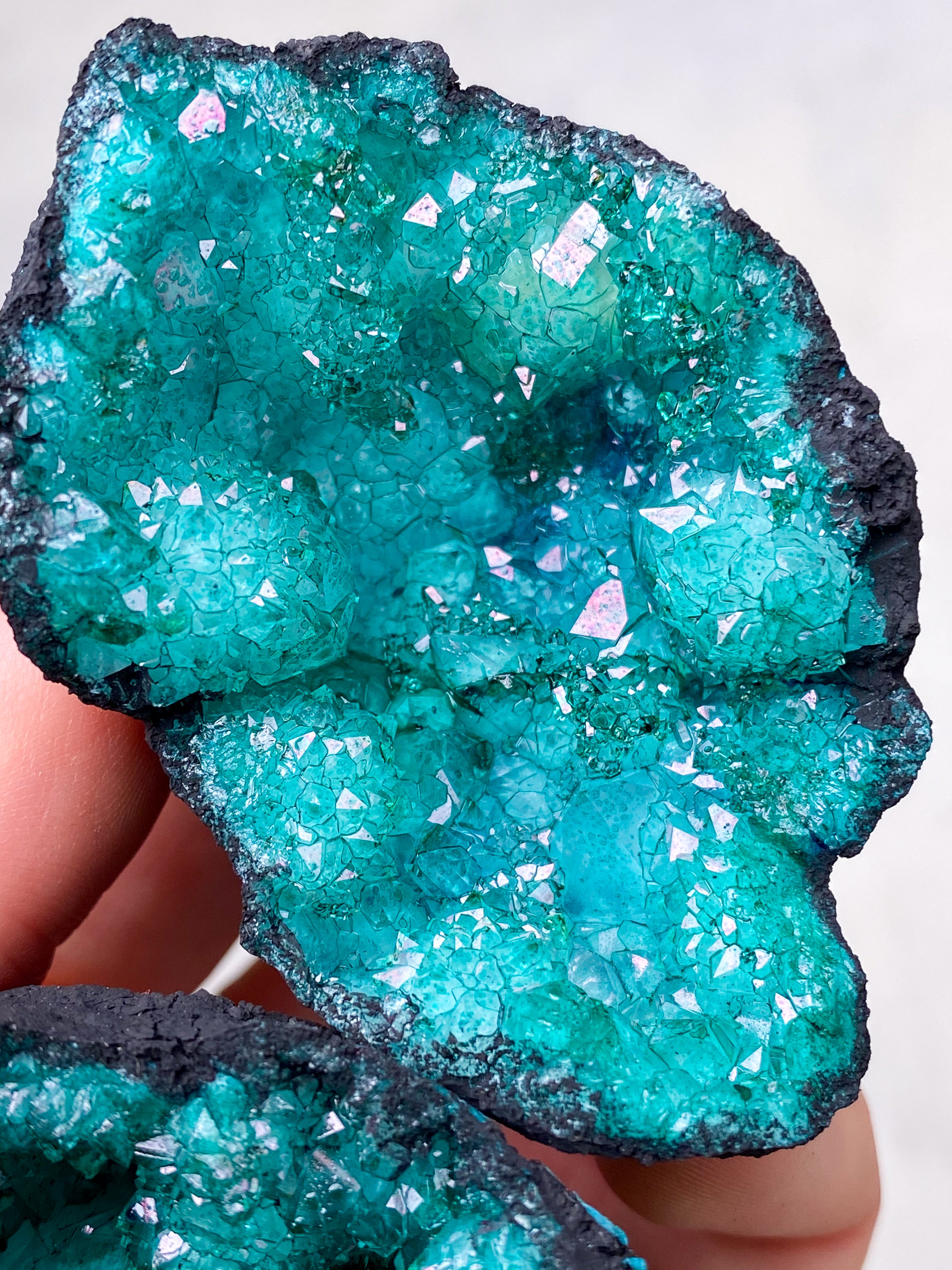 Grøm Kvarts Geode (Farvet)
