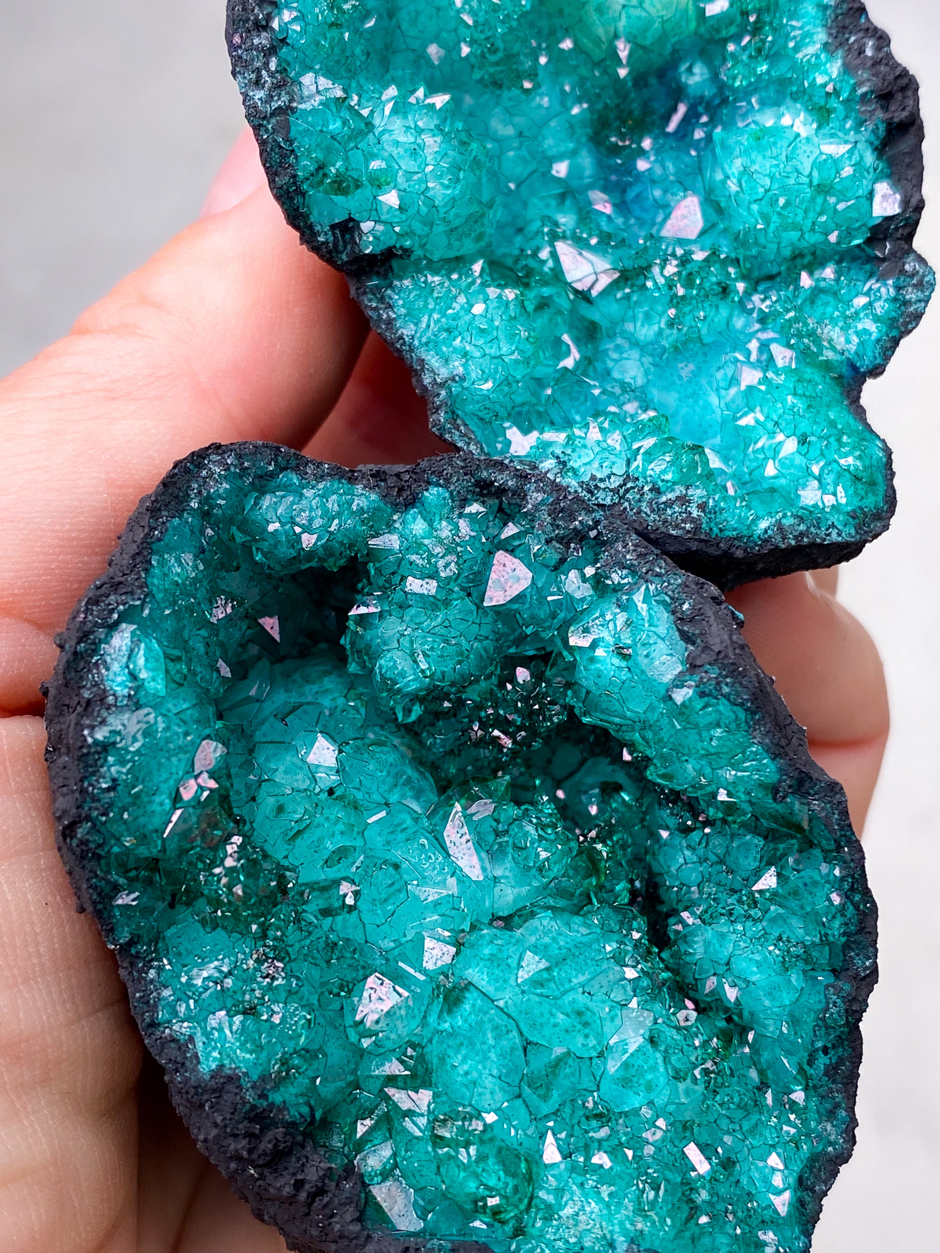 Grøm Kvarts Geode (Farvet)
