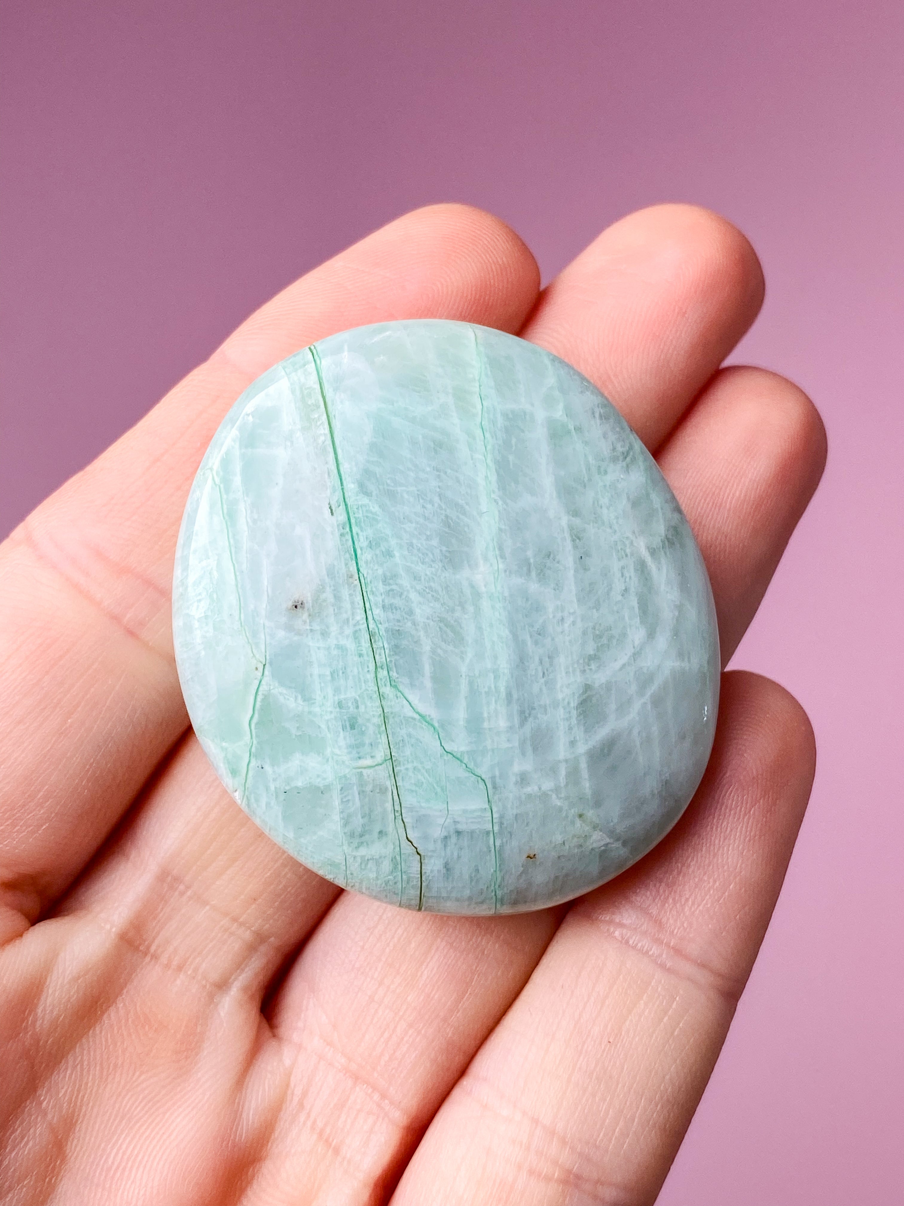 Grøn Månesten (Garnierit) Palmstone (Nr. 5)