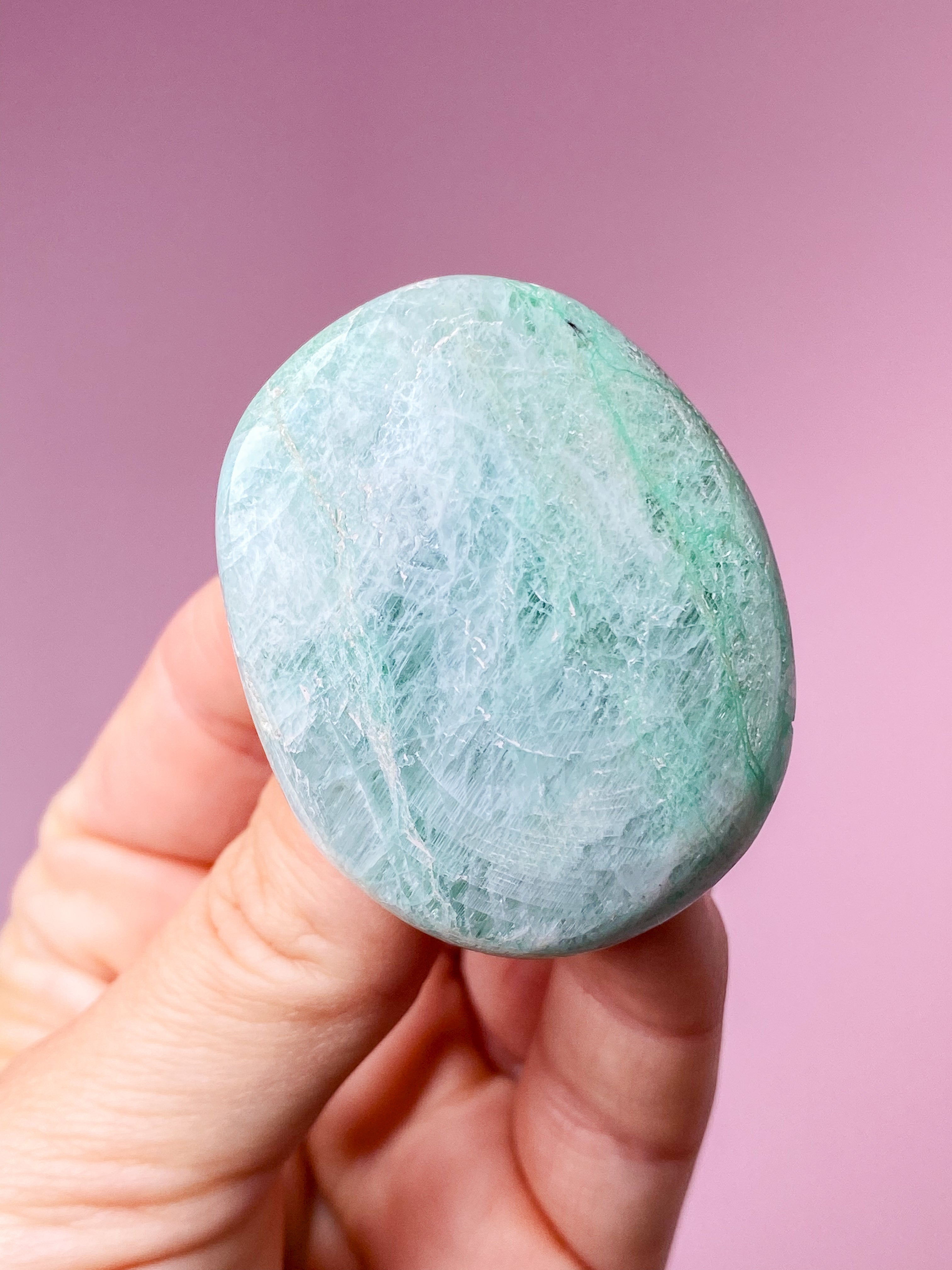 Grøn Månesten (Garnierit) Palmstone (Nr. 8)