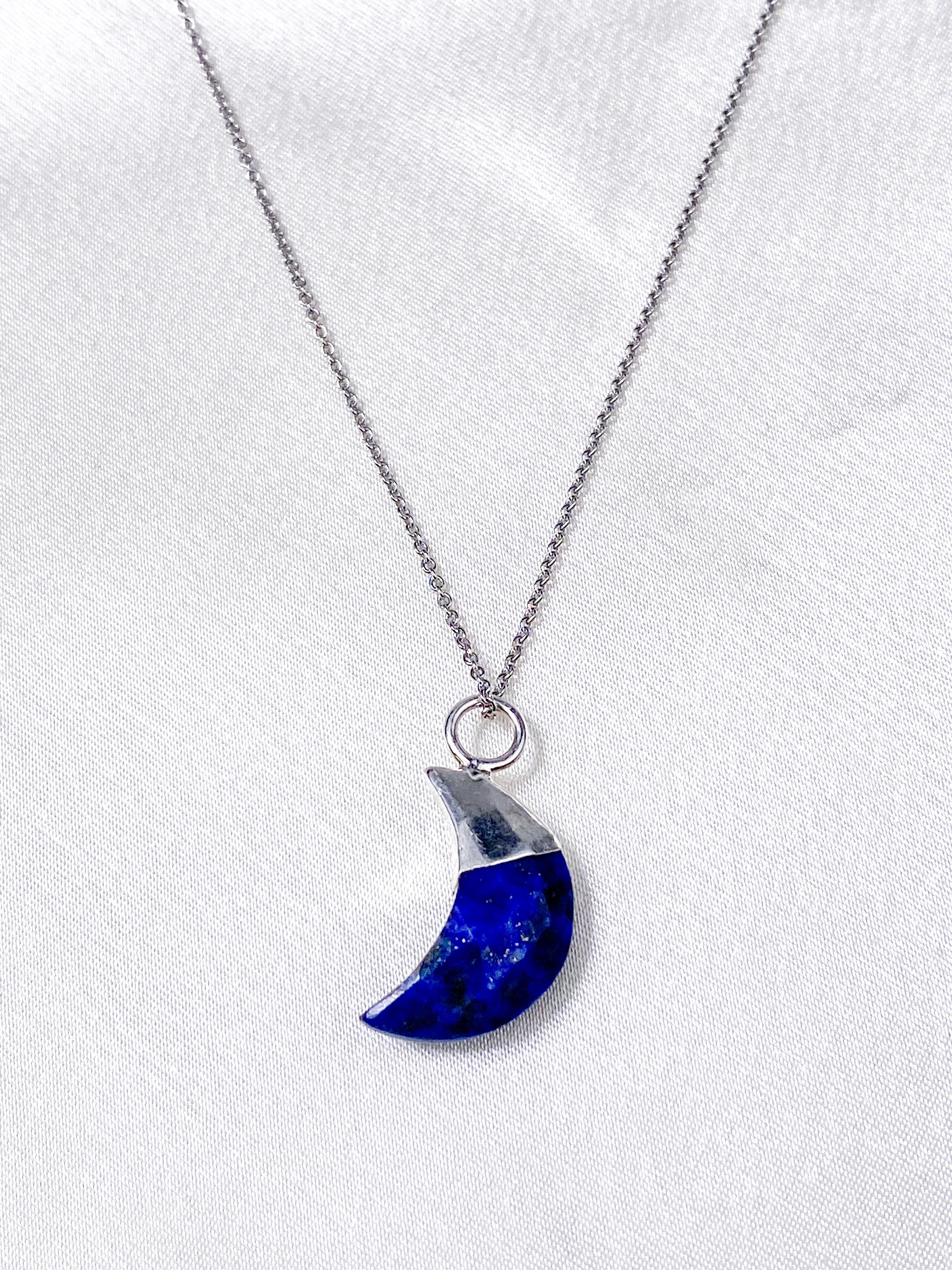 Lapis Lazuli Måne Facet Halskæde