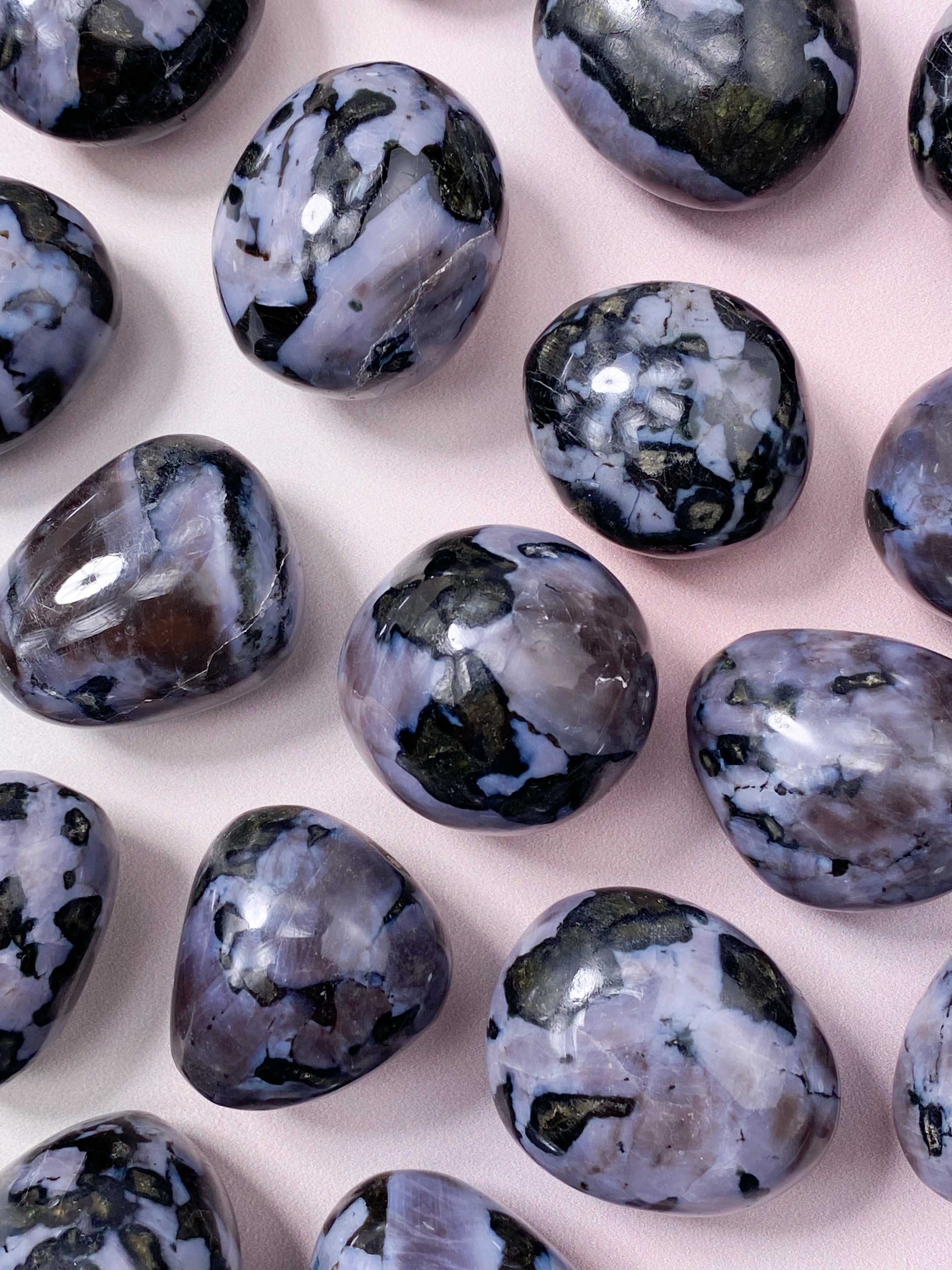 Indigo Gabbro Poleret