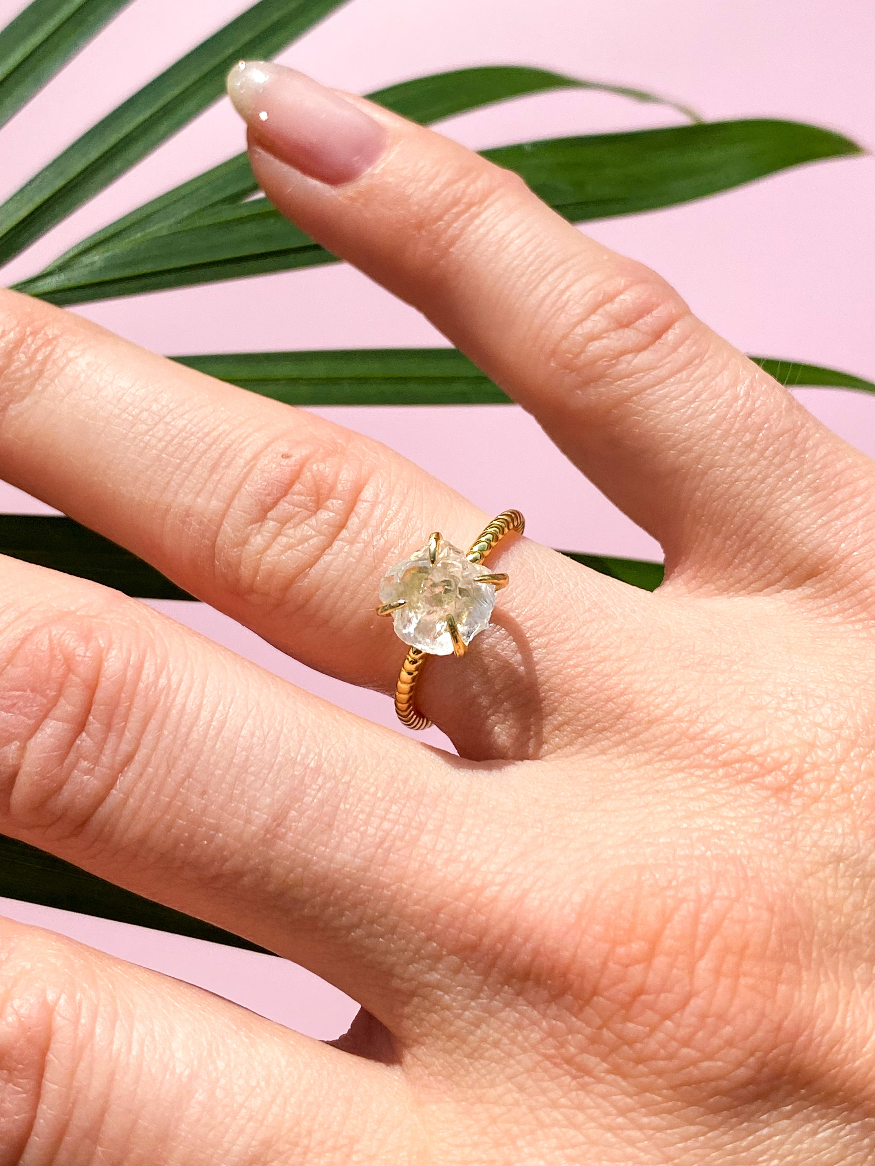 Raw Crystal Ring - Gold Plated