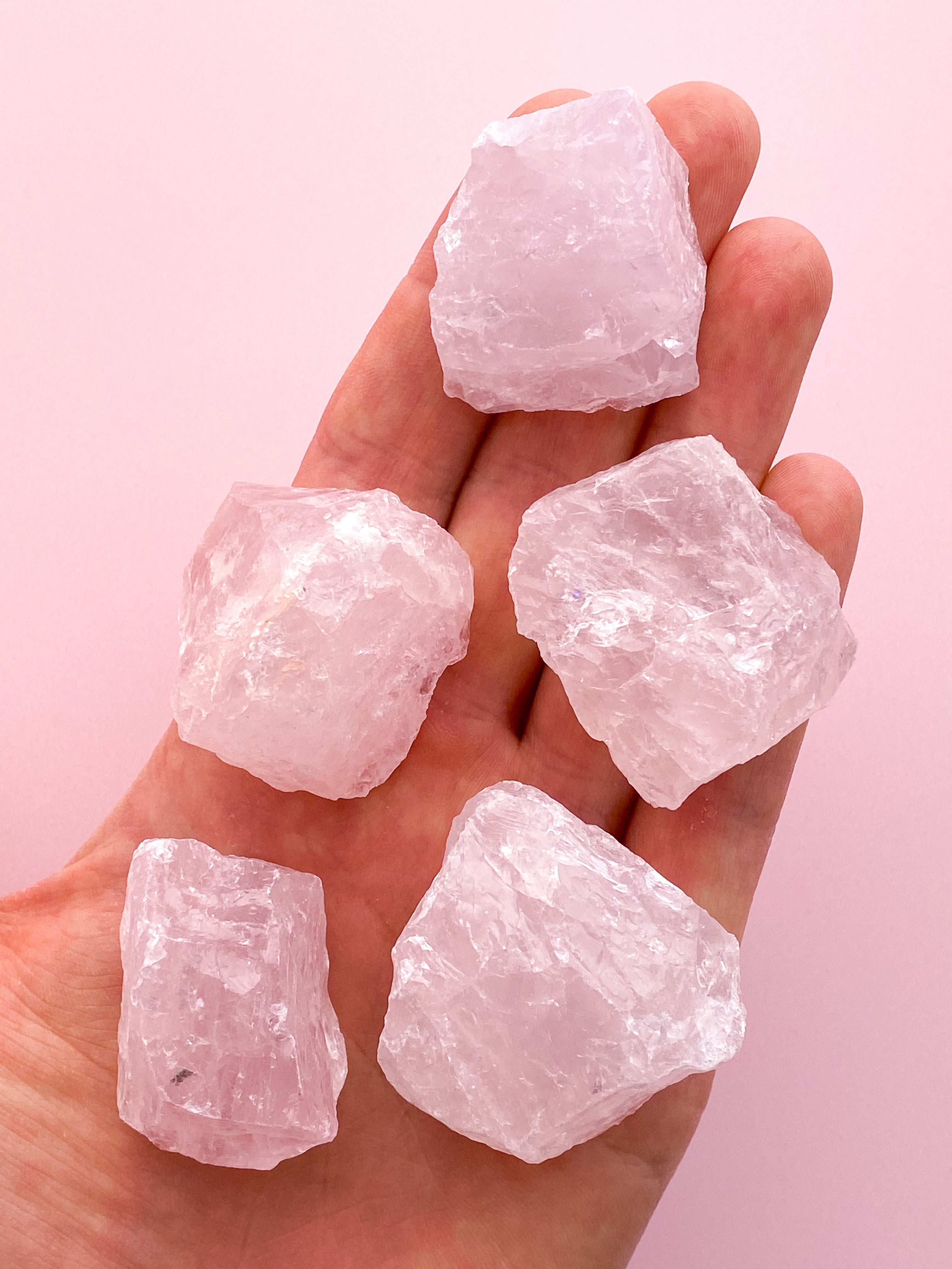 (GRATIS) ♥️ Rå Rosakvarts