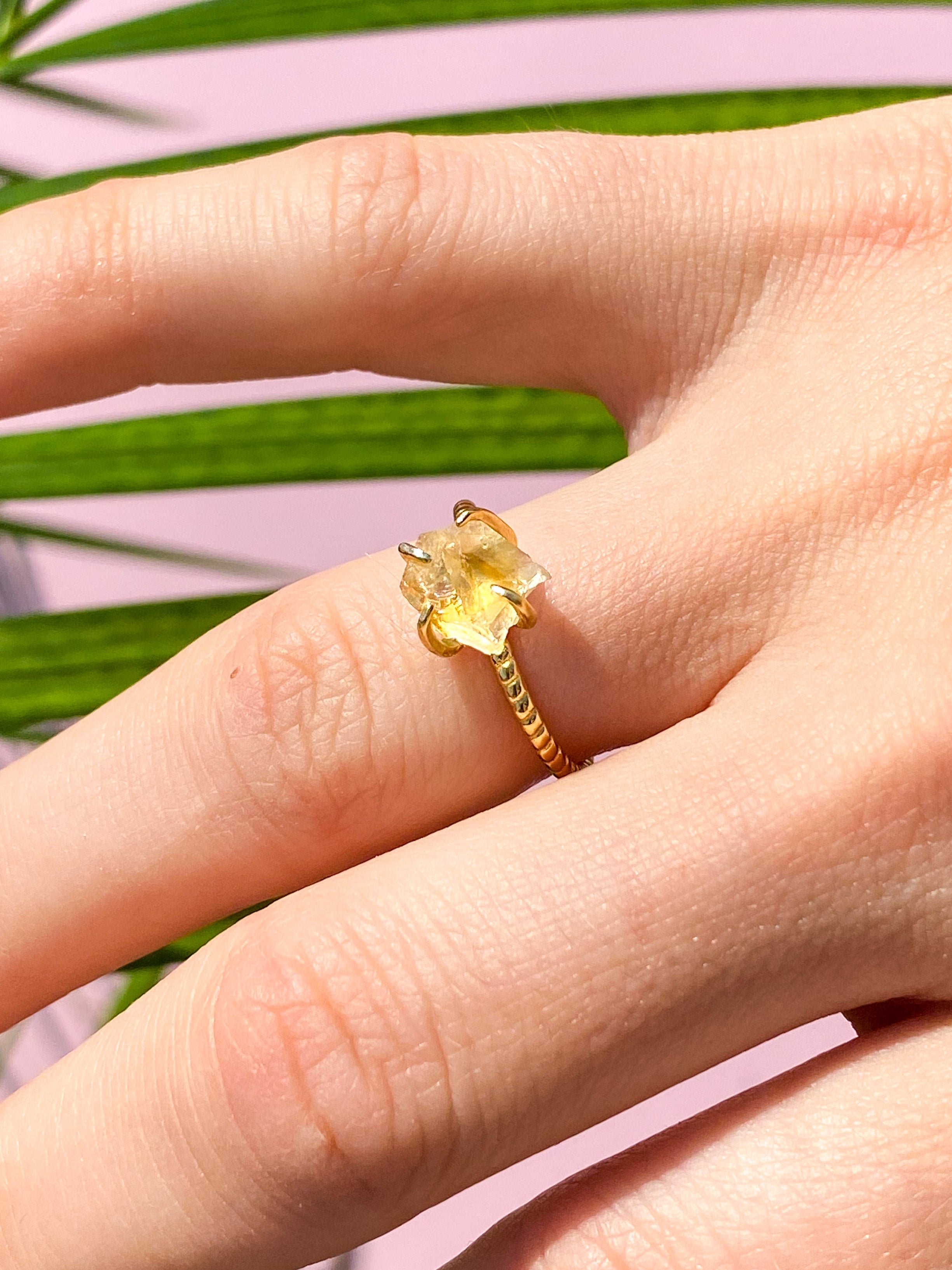 Raw Crystal Ring - Gold Plated