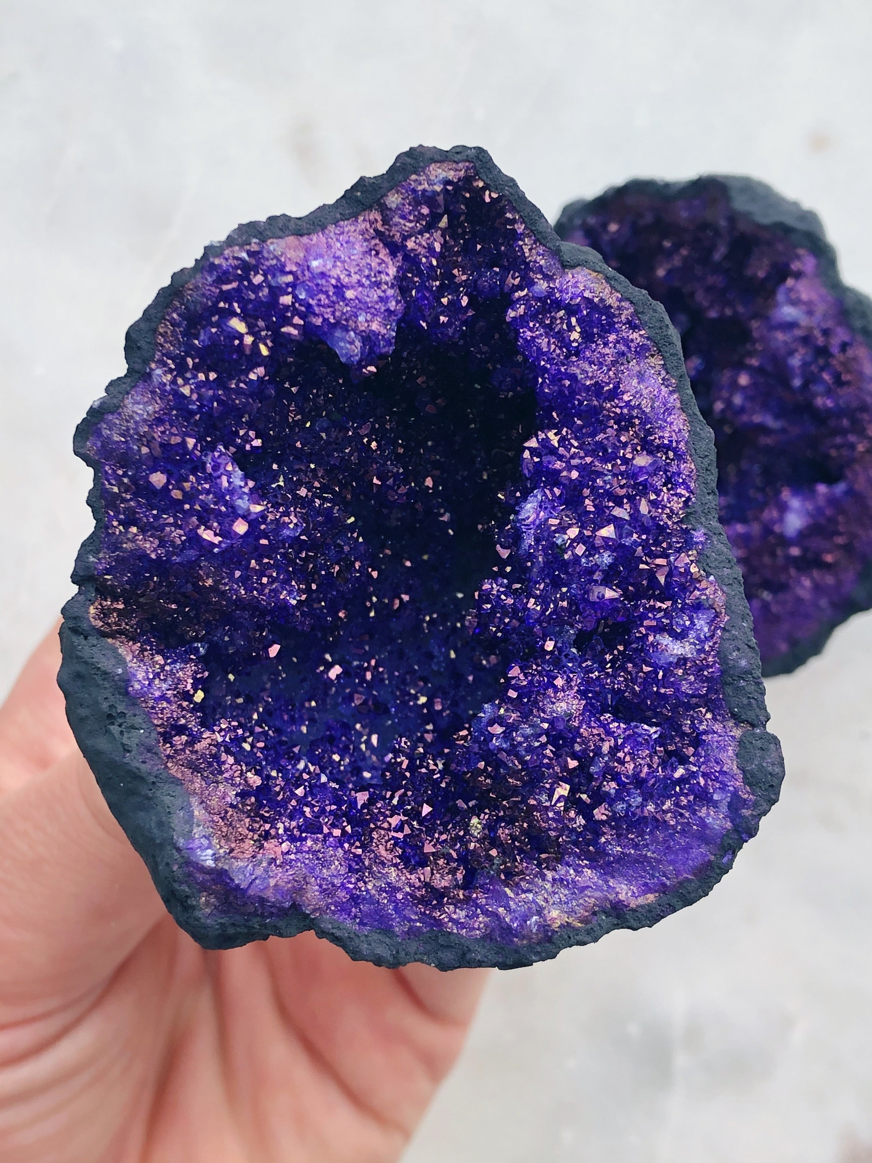 Lilla Kvarts Geode (Farvet)