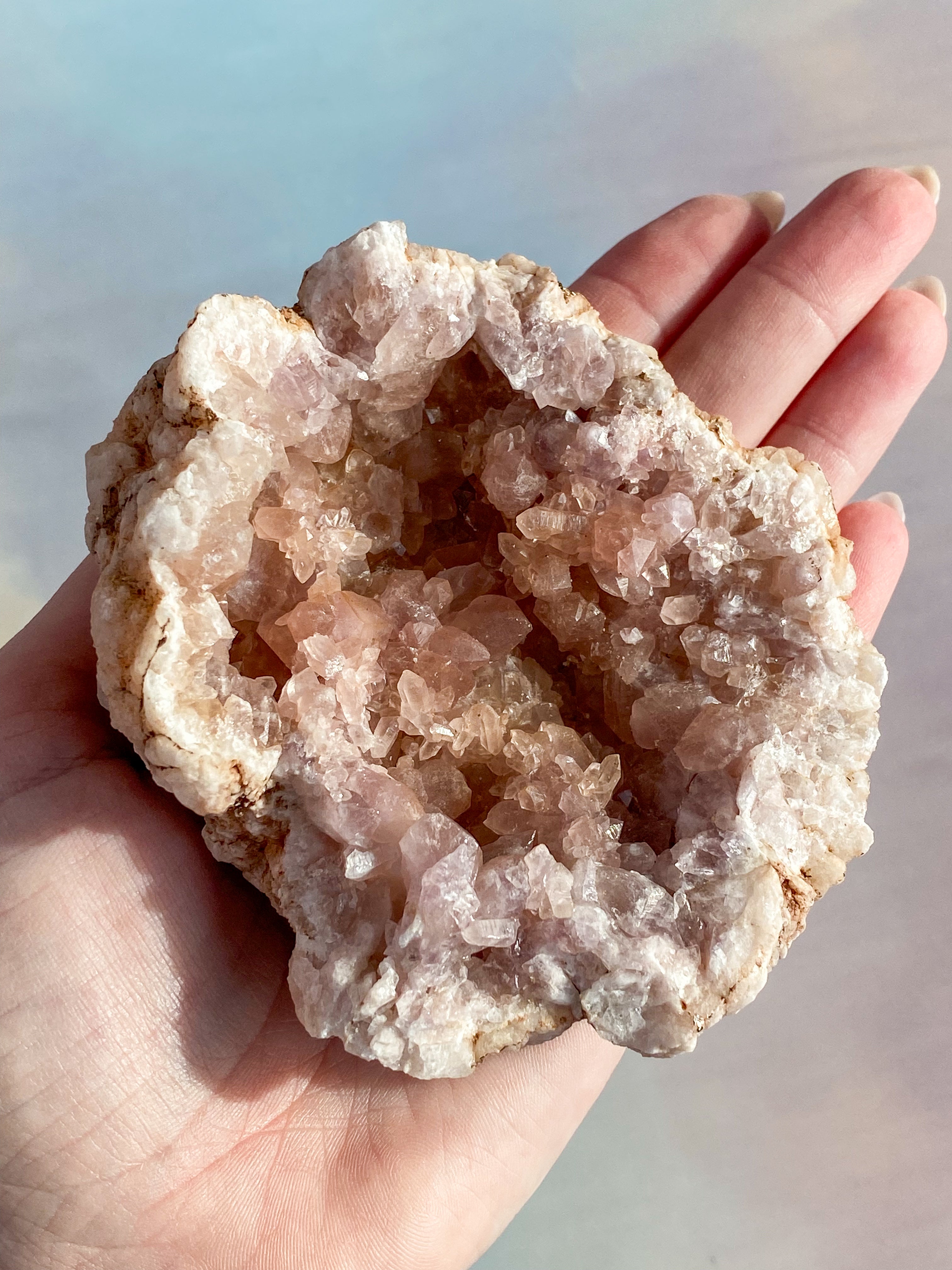 Pink Ametyst Geode - Stor (Nr. 14)