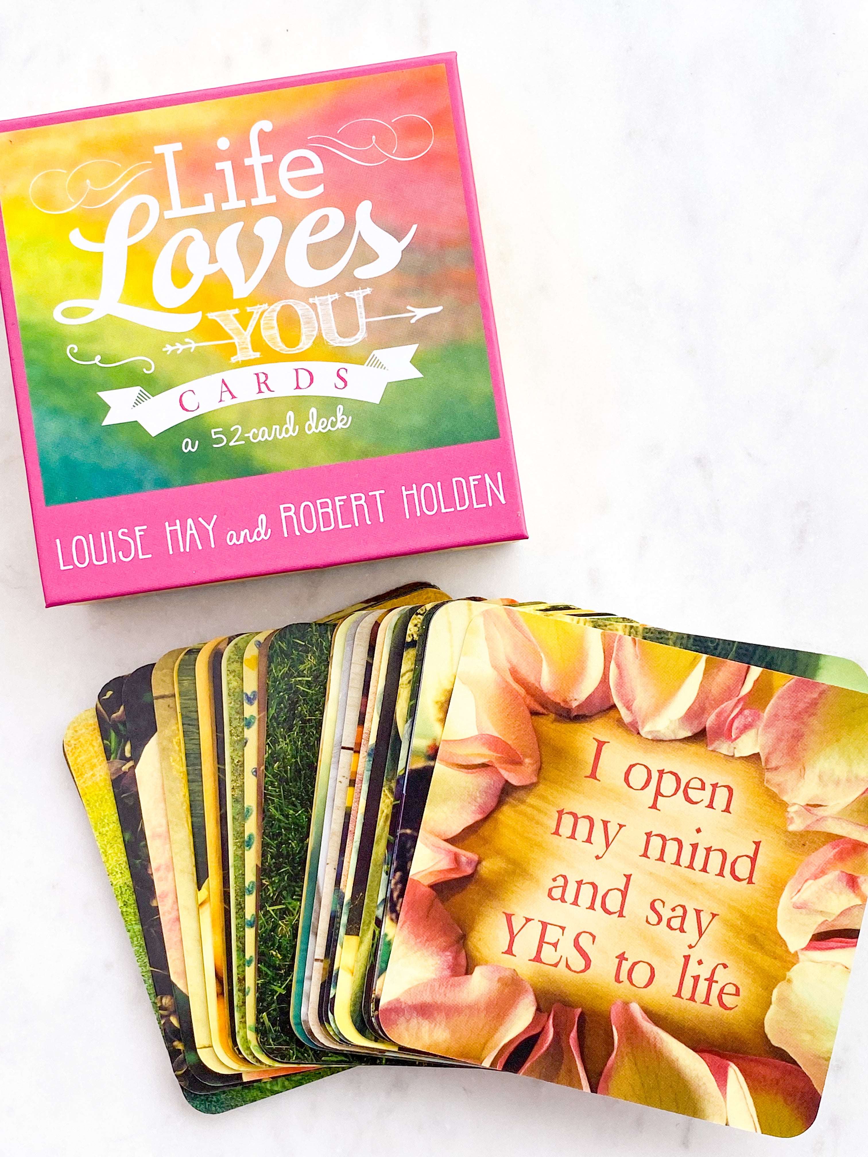 Life Loves You Orakelkort af Louise Hay og Robert Holden