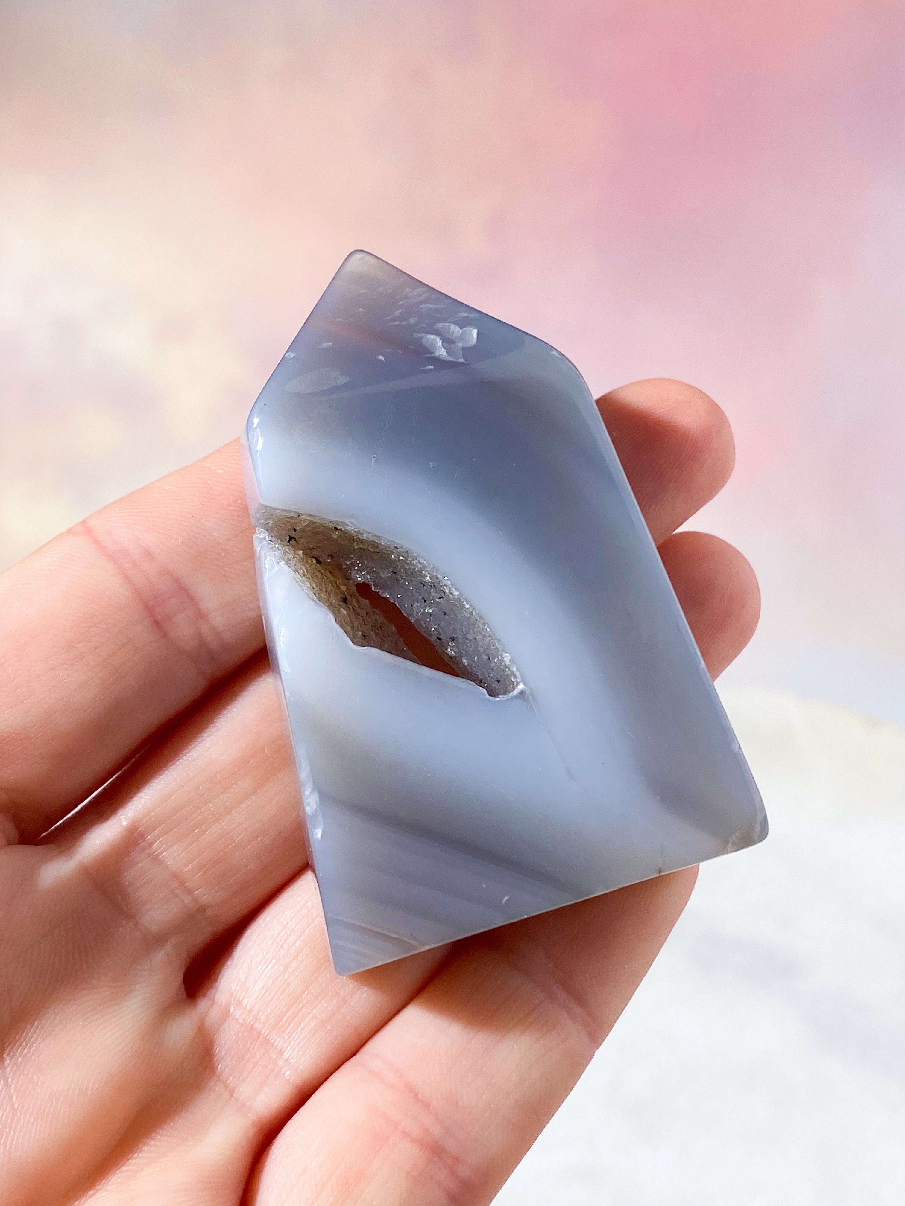 Druzy Agat Poleret Tårn (Nr. 8)