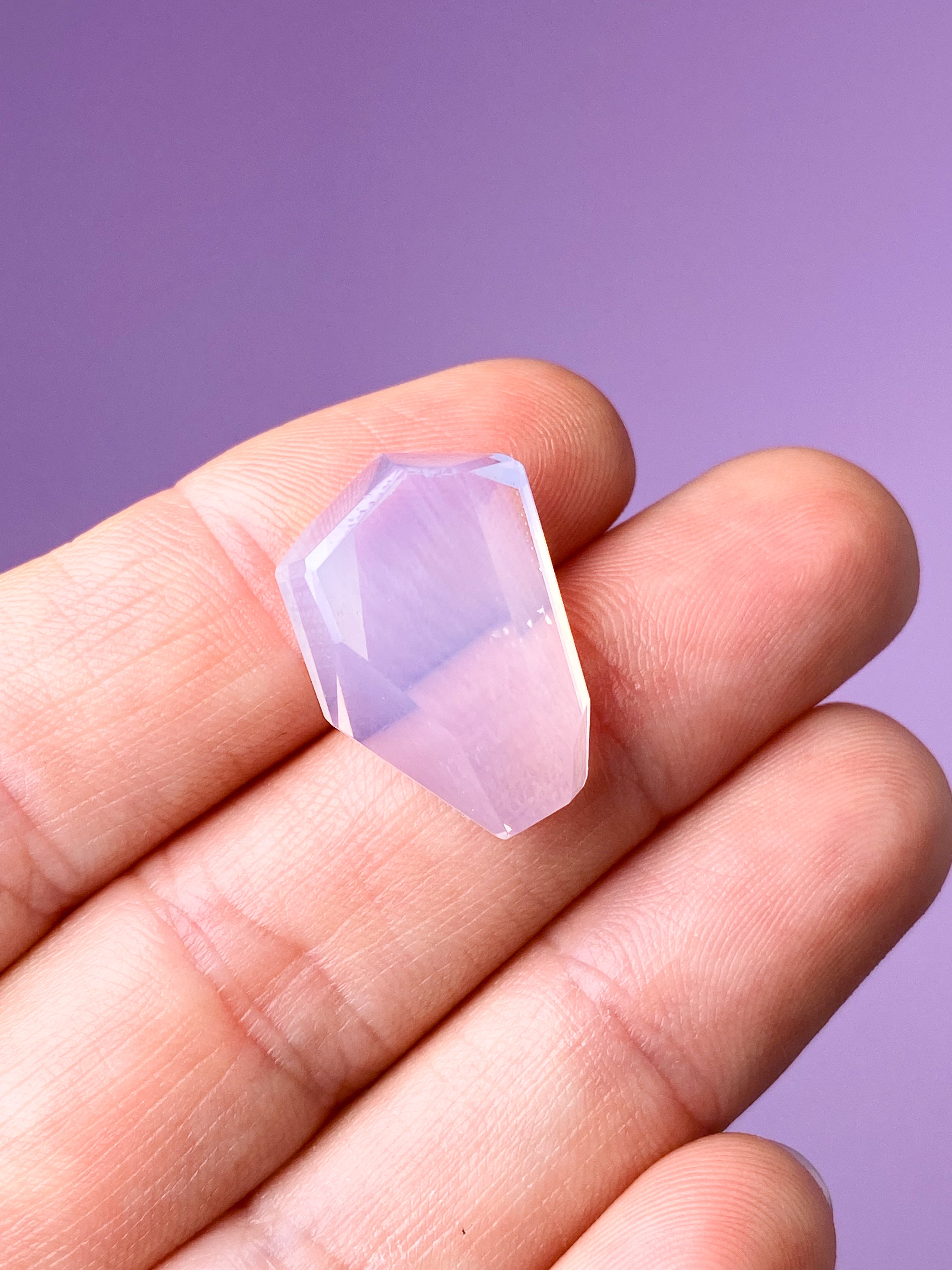Lavendel Månkvarts Fasett (nr 1)