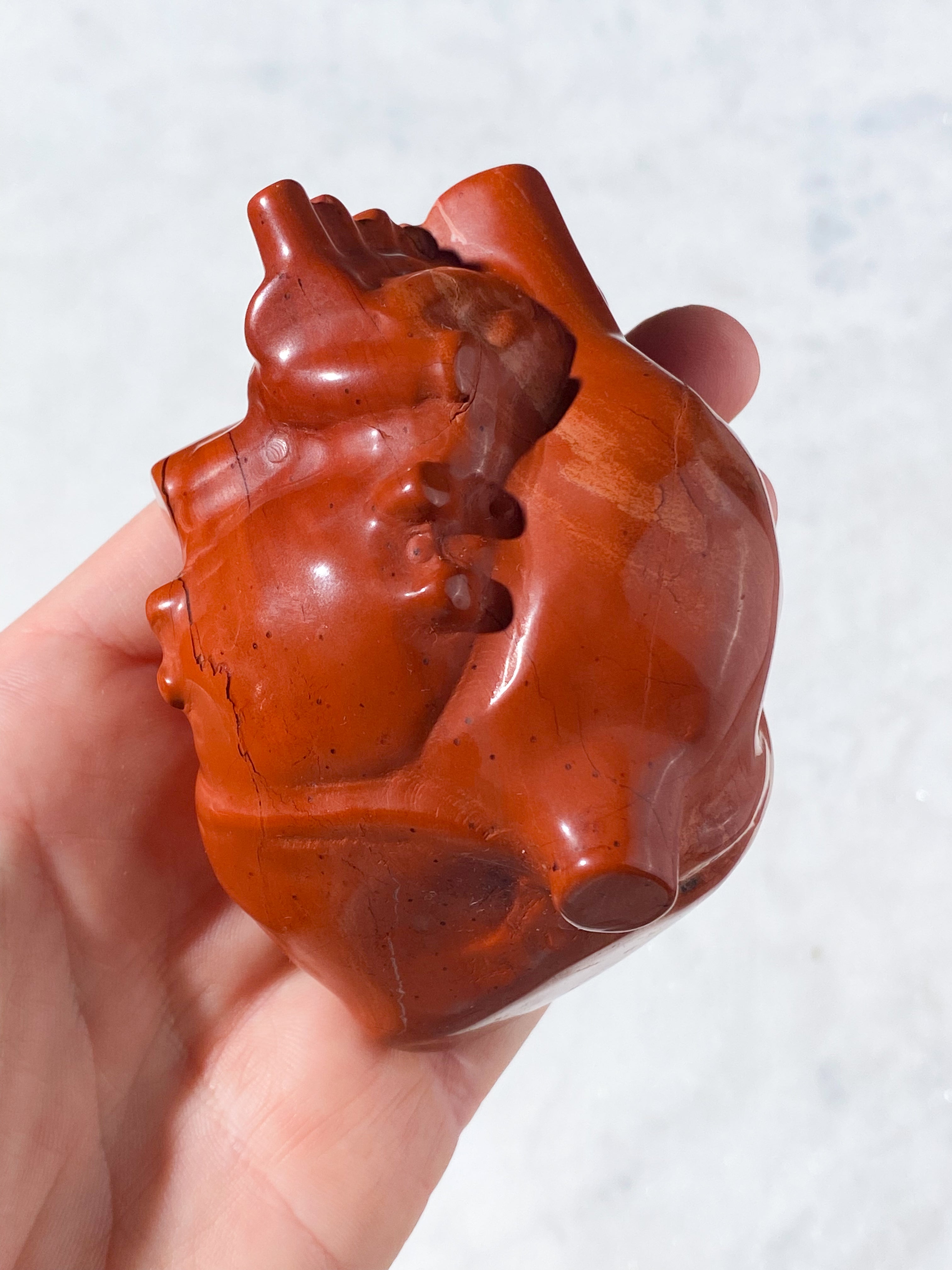 Rød Jaspis Anatomisk Hjerte (Nr. 1)
