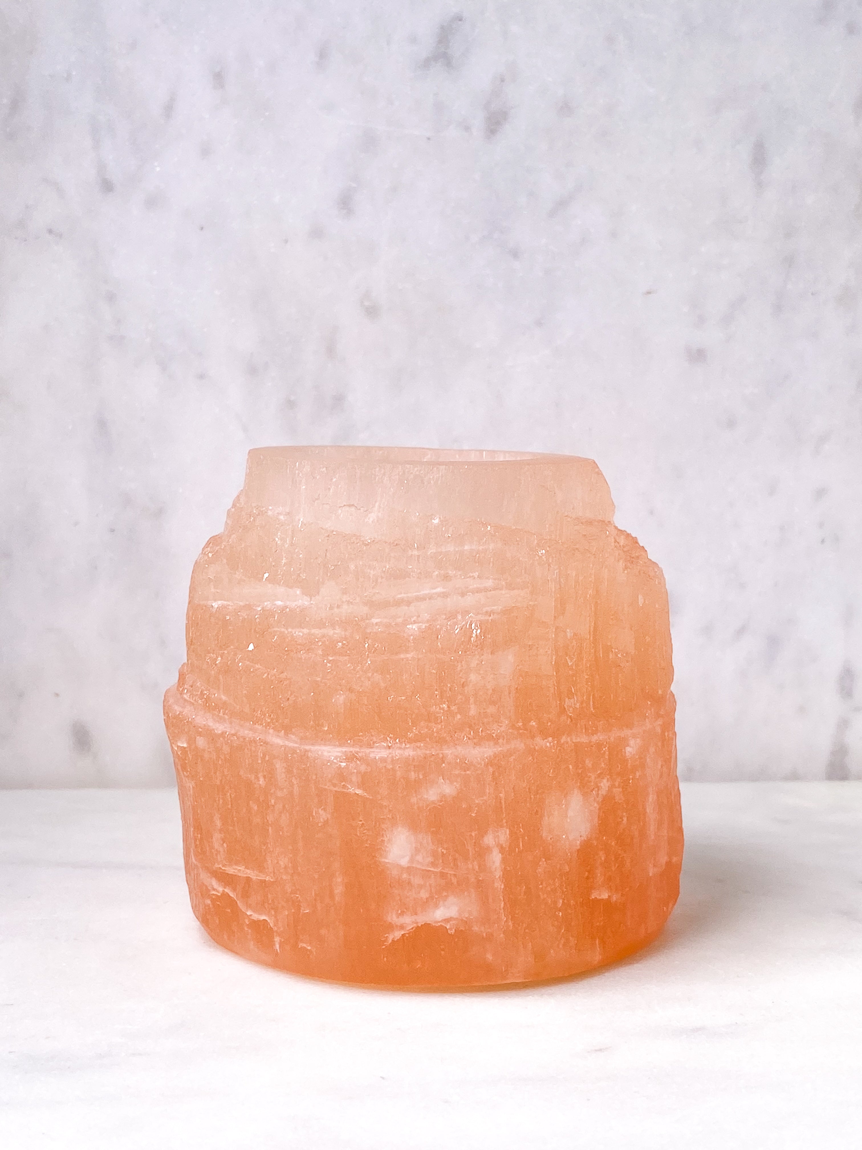 Orange Selenit Rå fyrfadsholder
