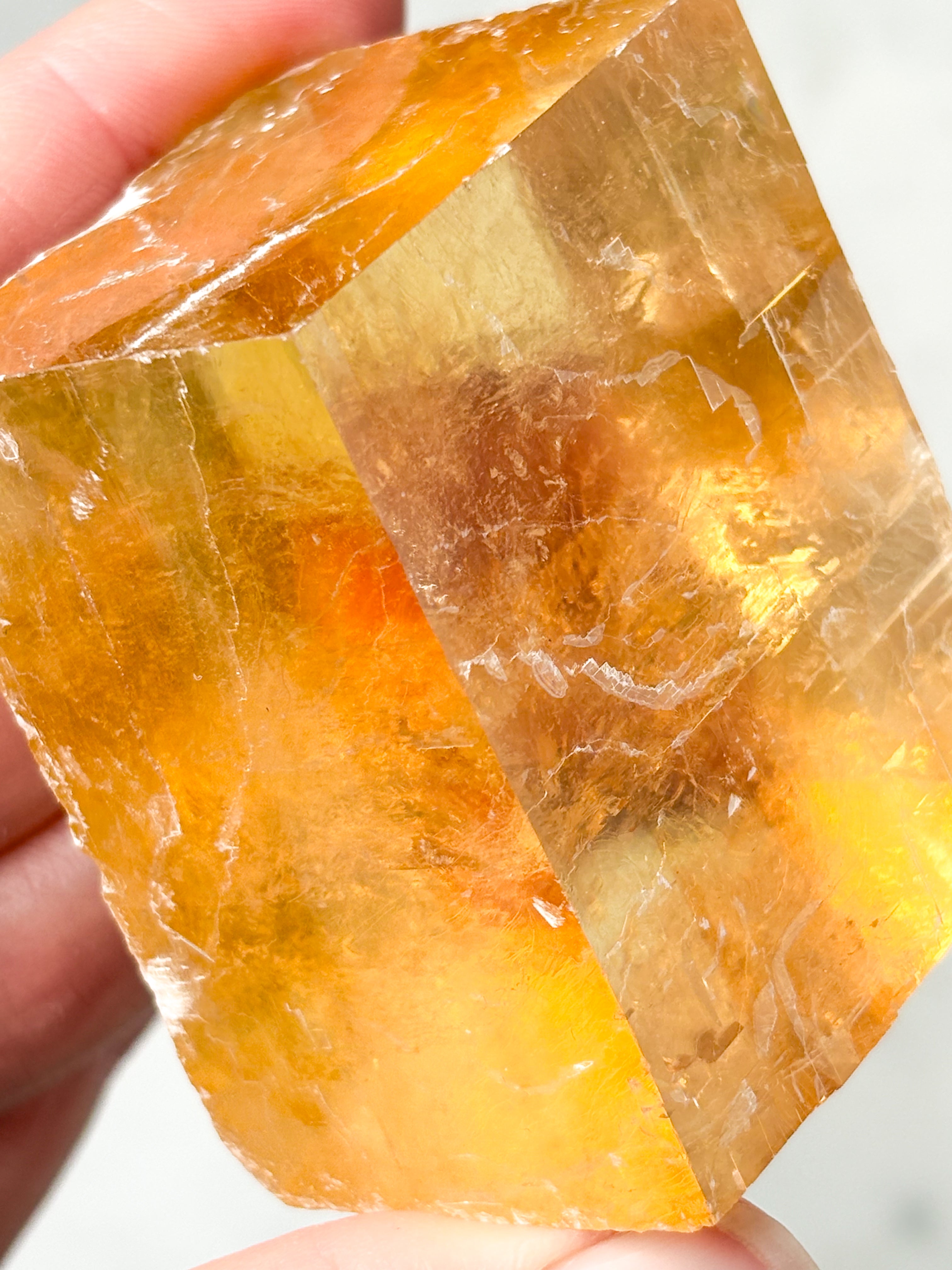 Optisk Honning Calcit Rå (Nr. 2)