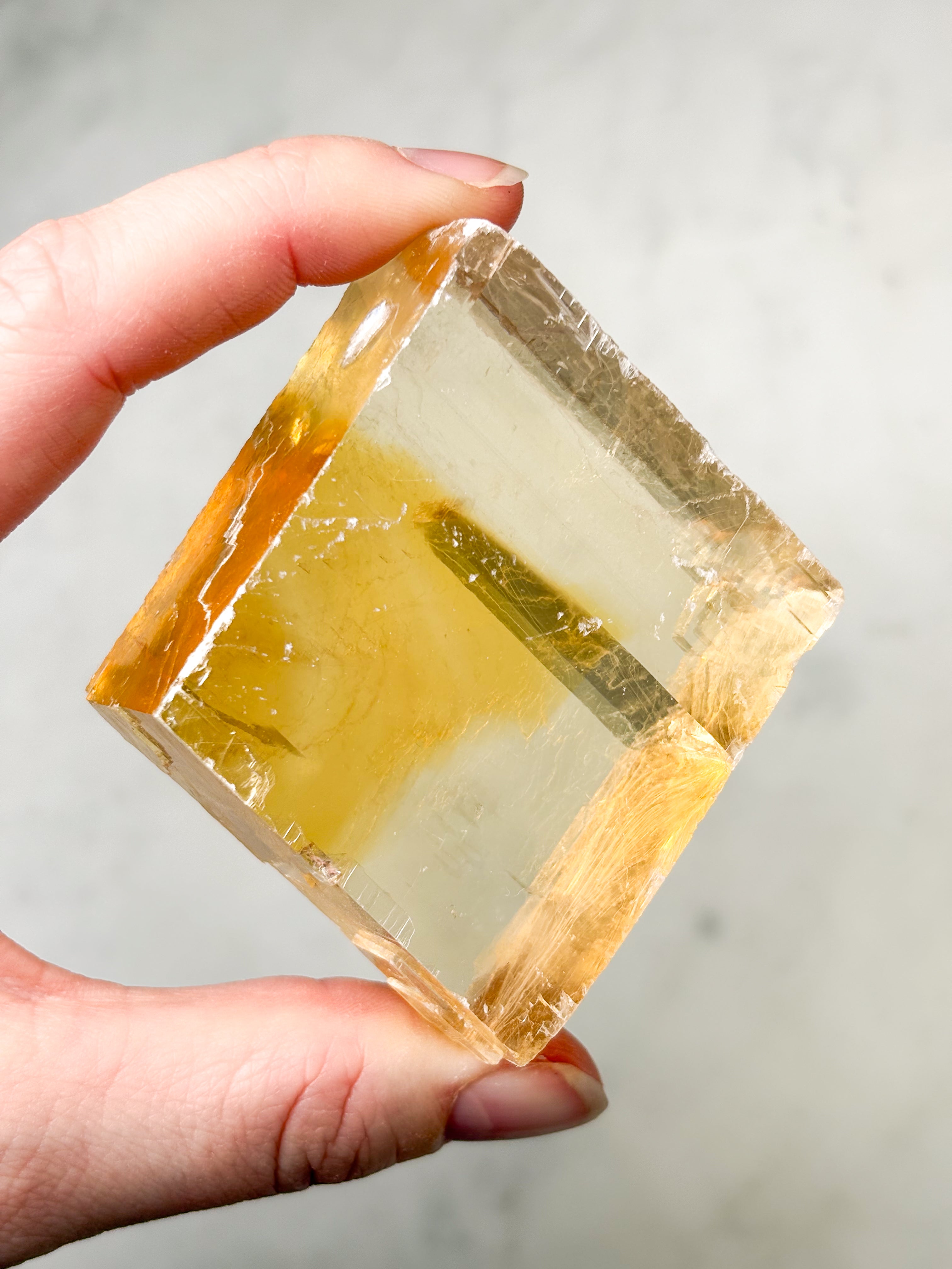 Optisk Honning Calcit Rå (Nr. 10)