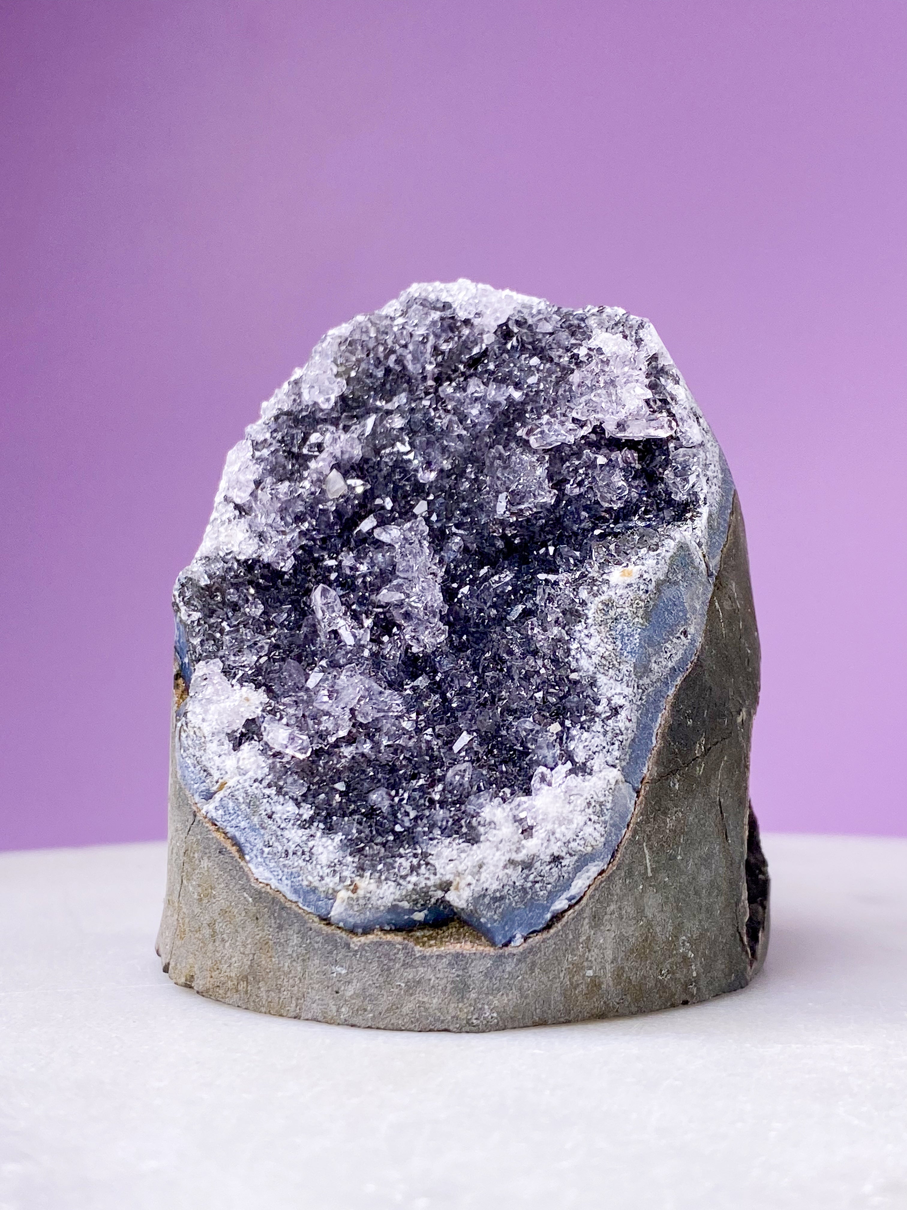 Stående Ametyst (Nr. 13)