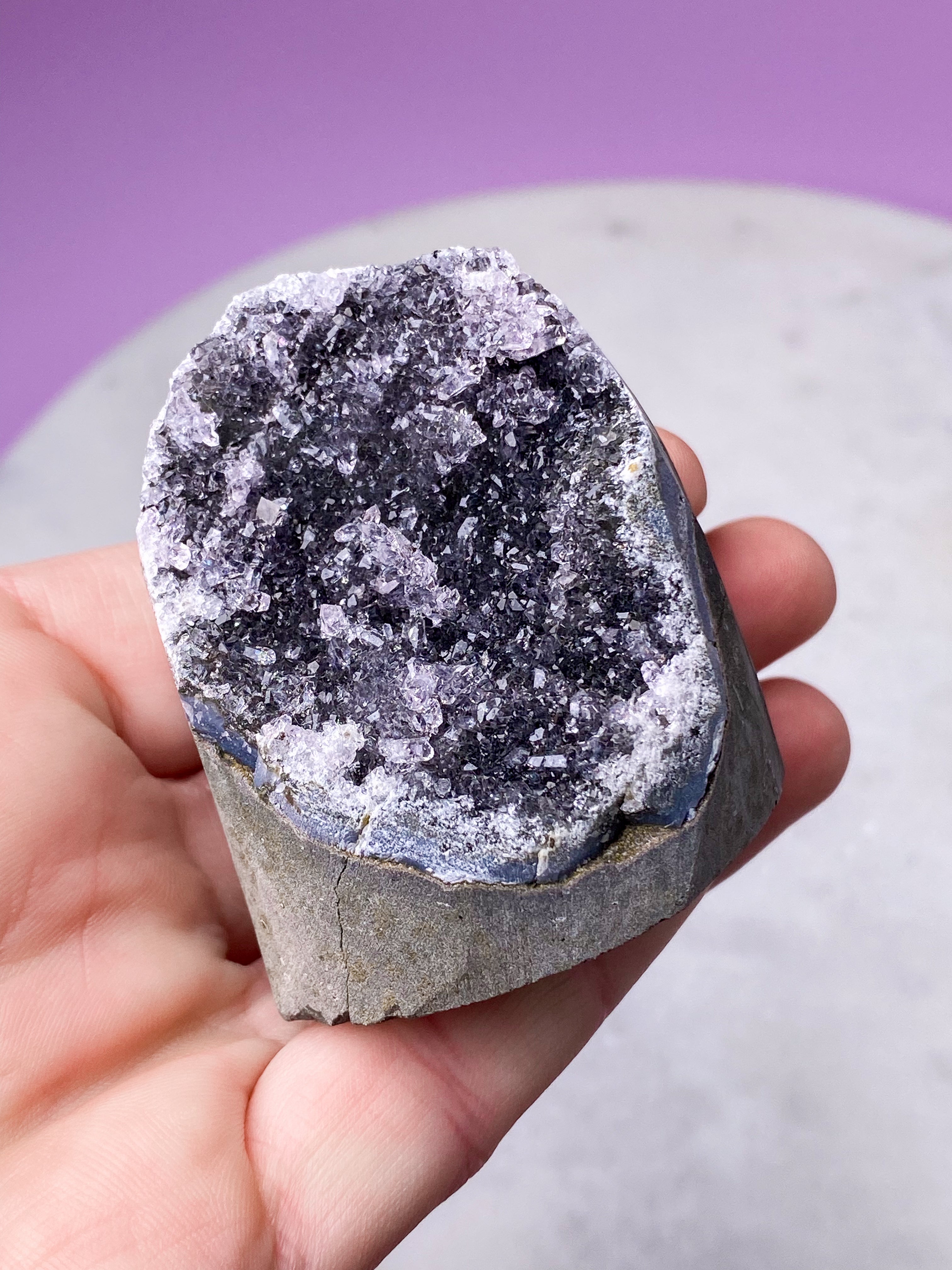 Stående Ametyst (Nr. 13)